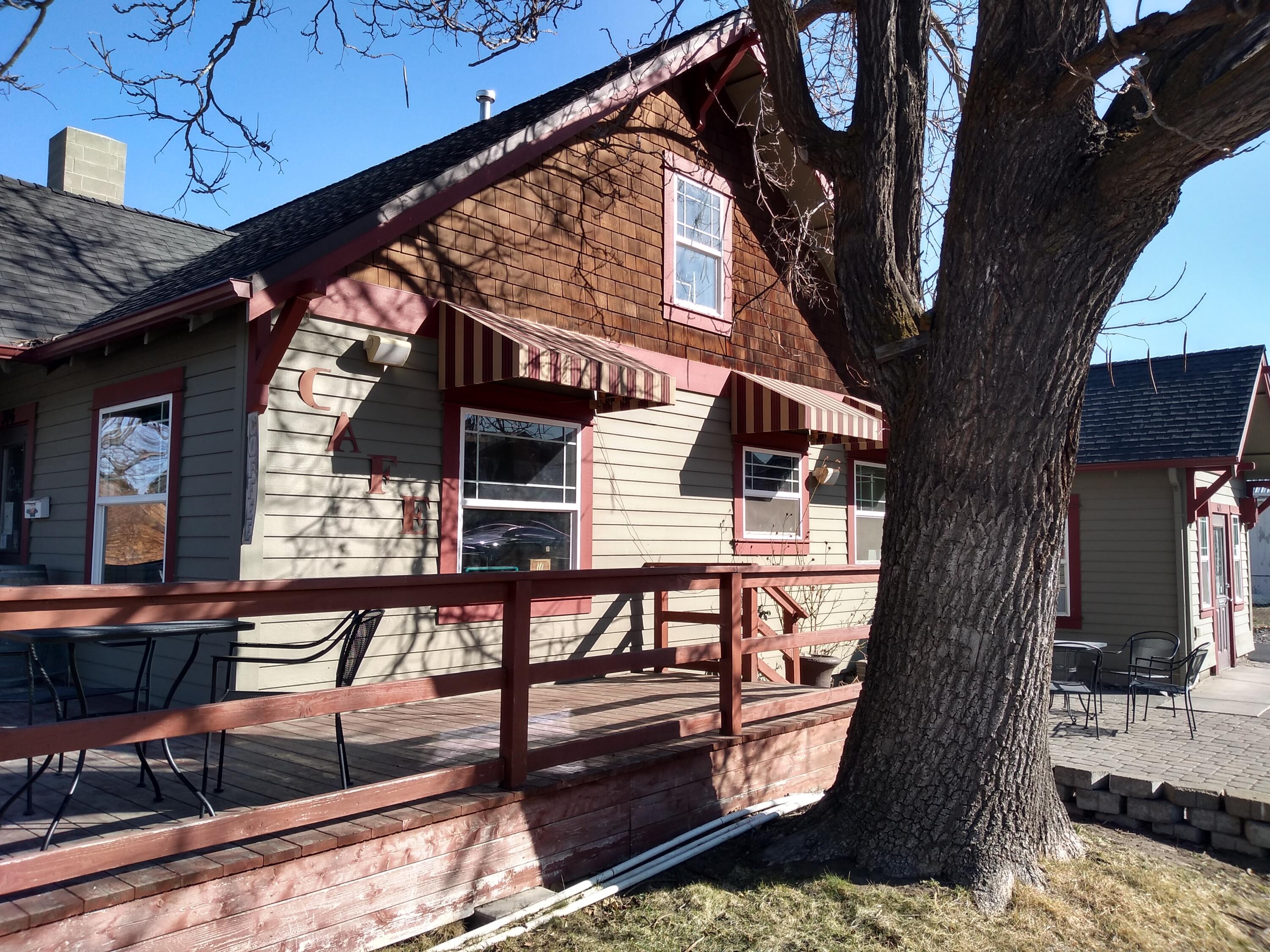 Ellingers - Commercial Sale