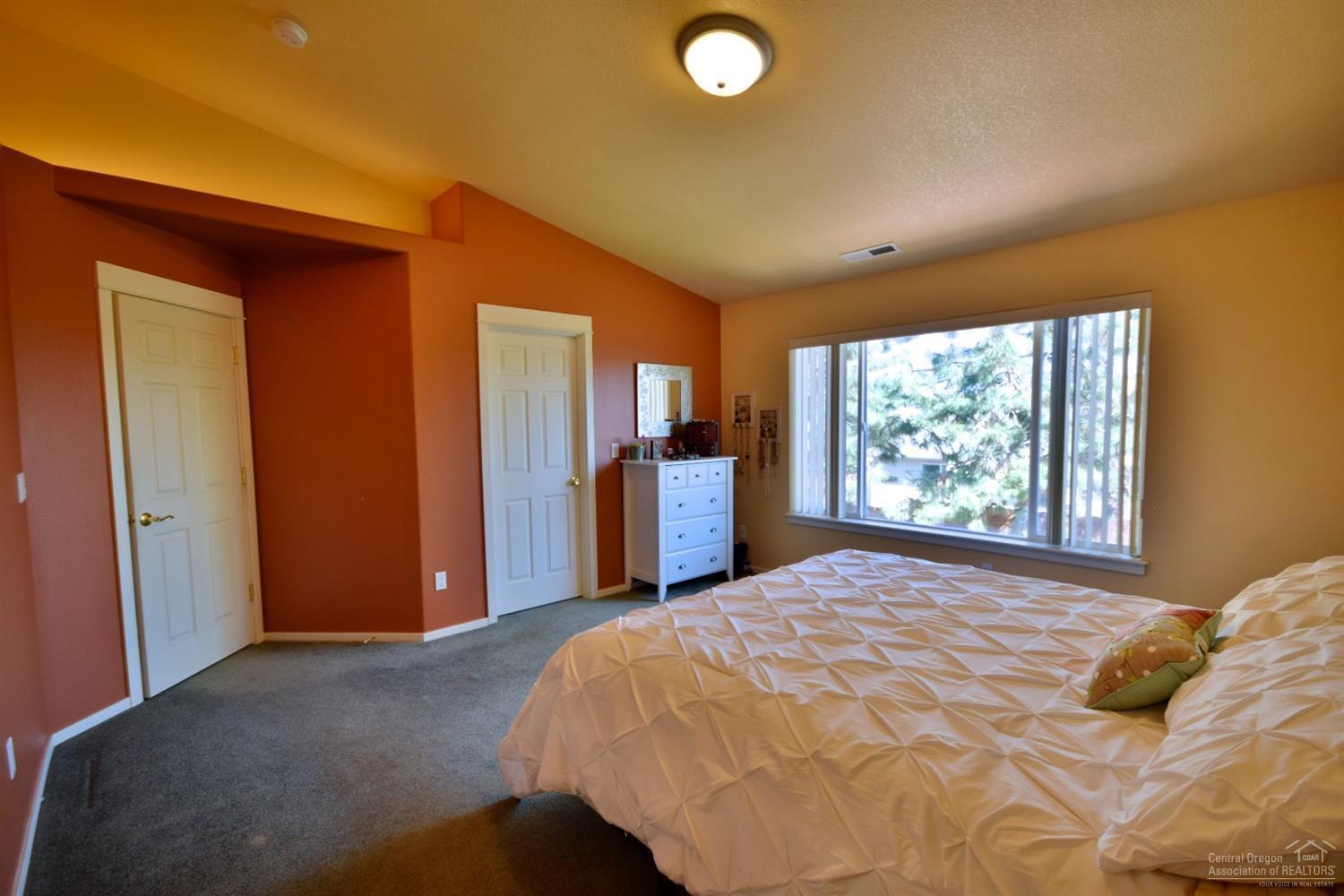 Terrango Glen - Residential