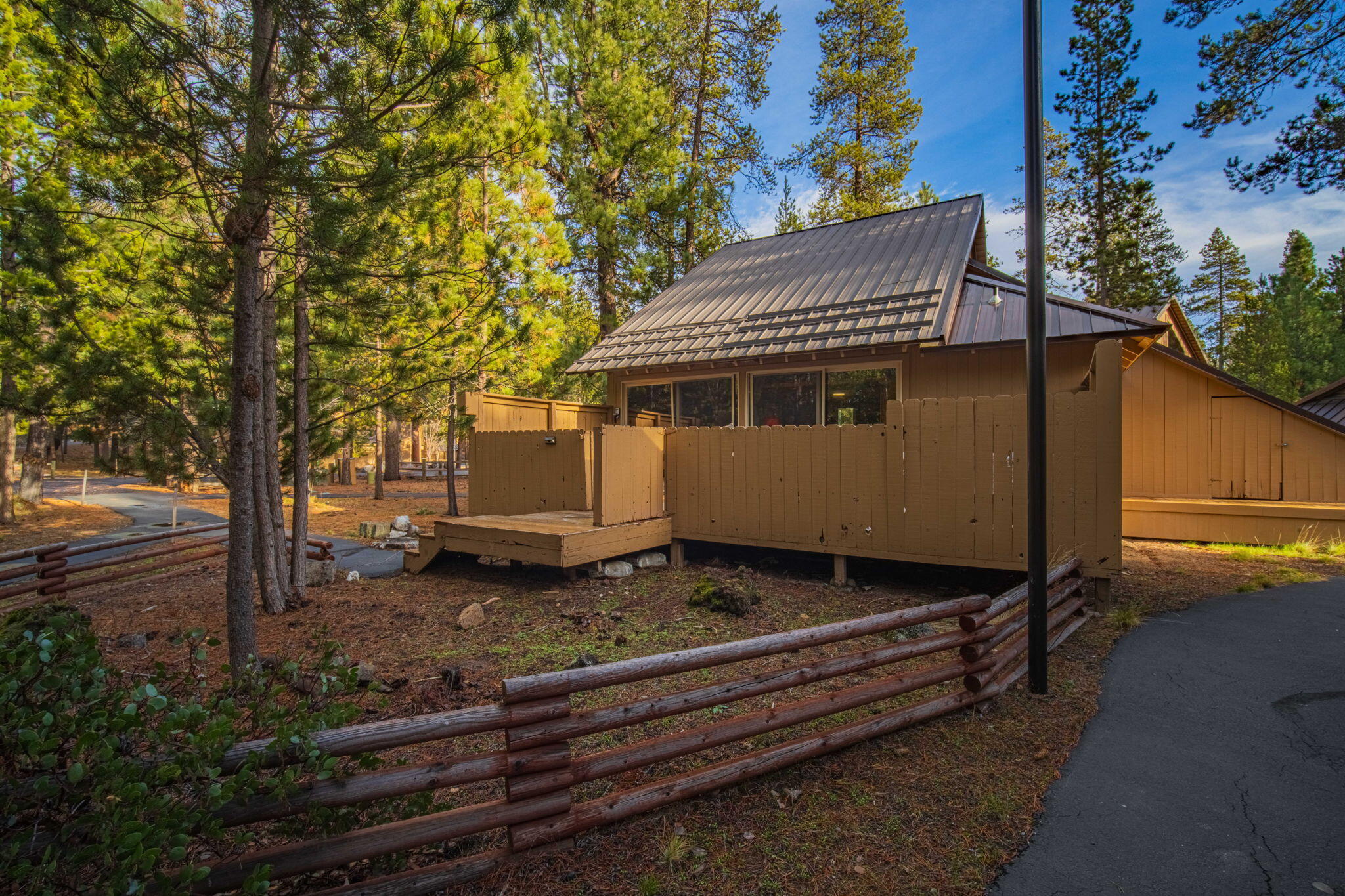 Cluster Court - Residential