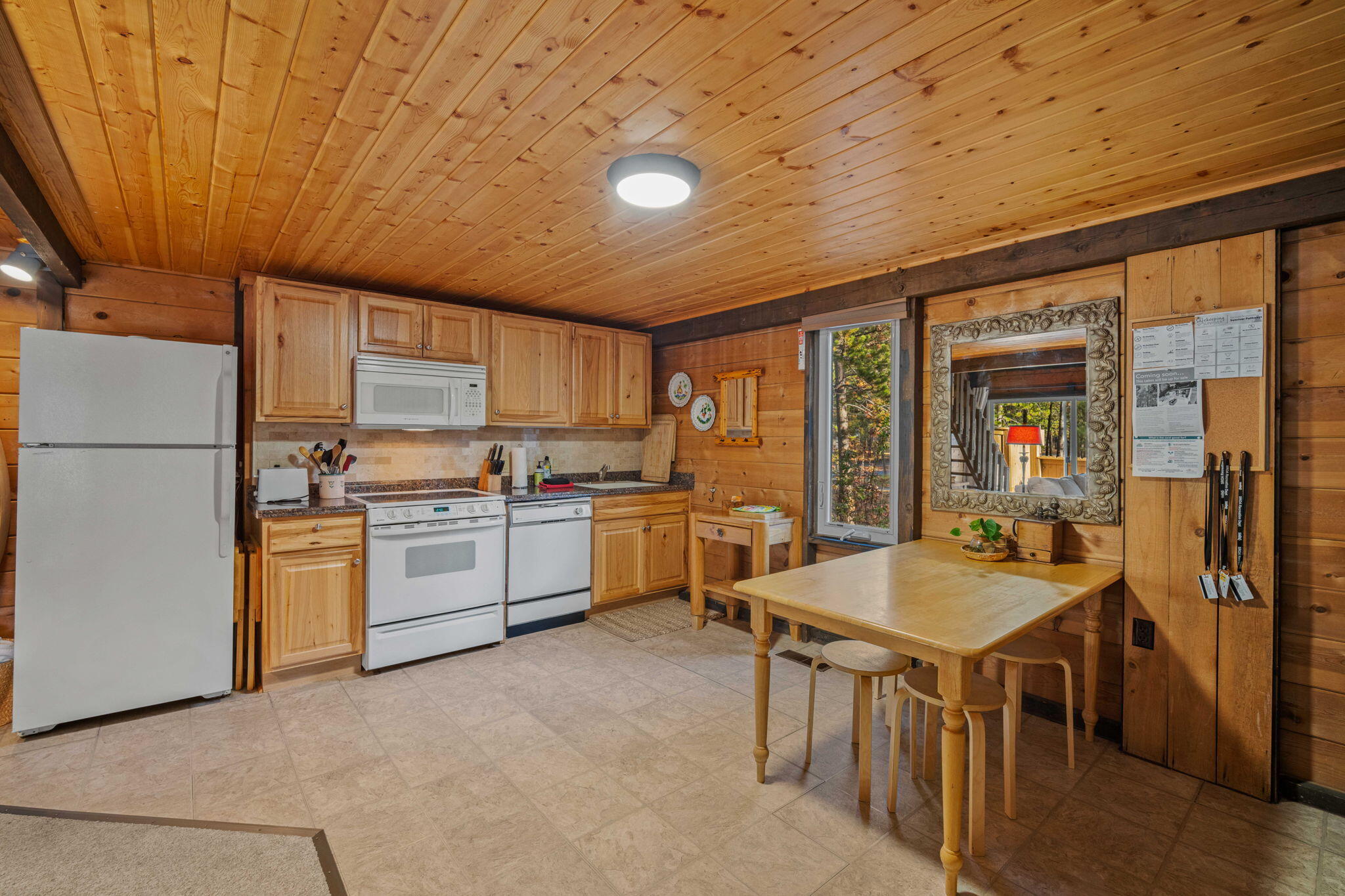 Cluster Court - Residential