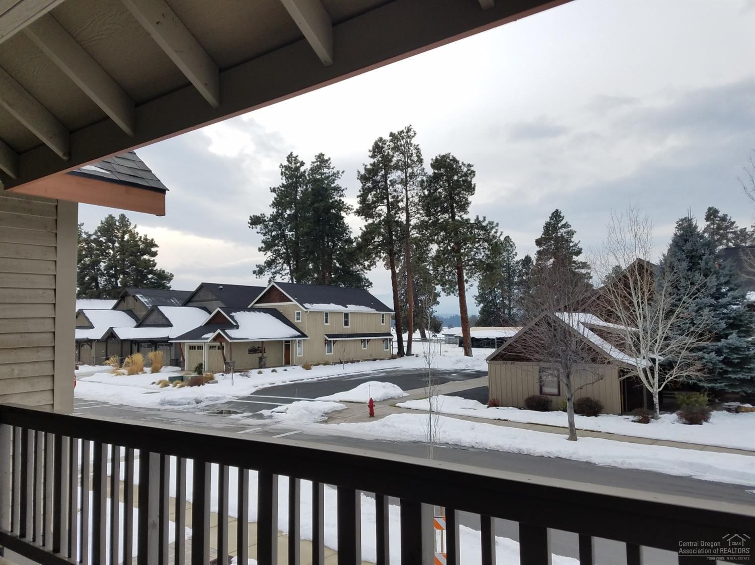 Pine Meadow Vill - Residential