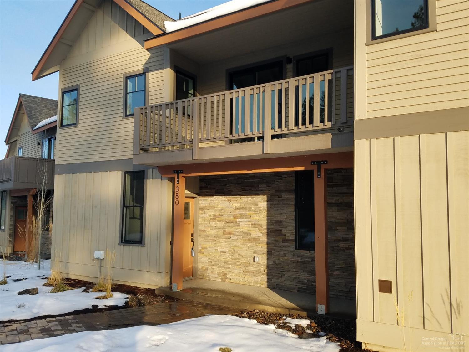 Pine Meadow Vill - Residential