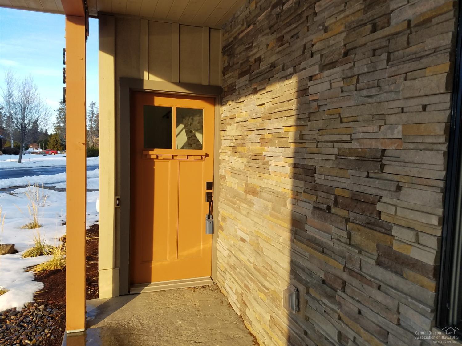 Pine Meadow Vill - Residential