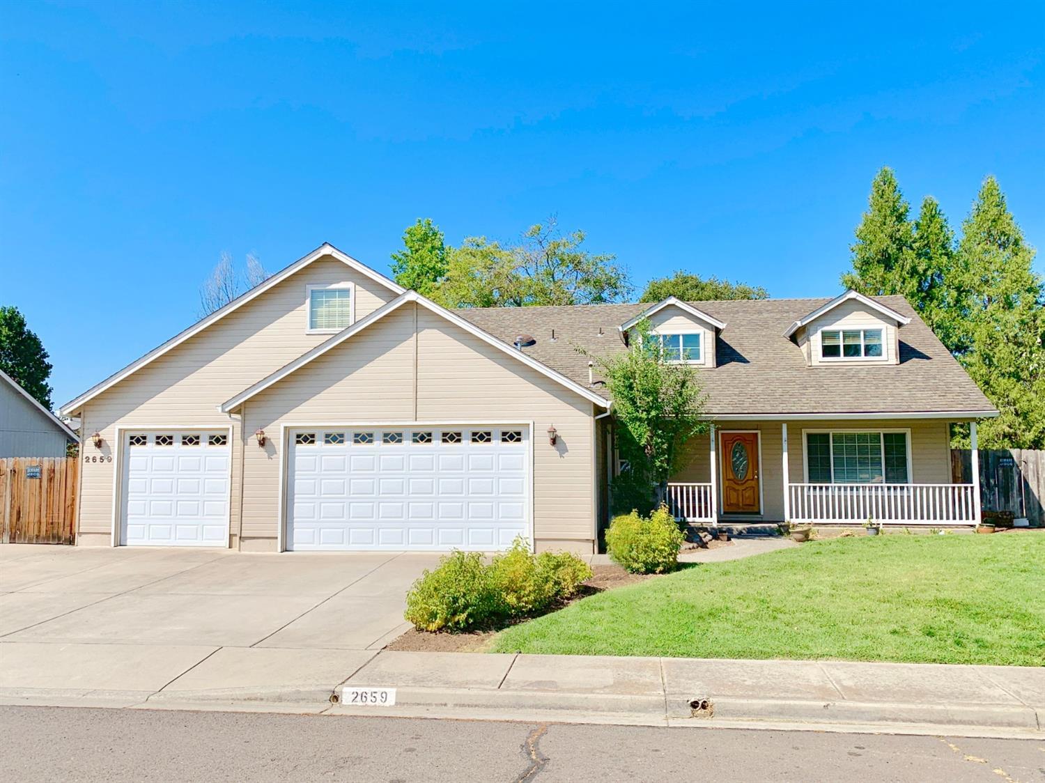 Built in 2002, this 4-bedroom home at the end of a quiet cul-de-sac in New Haven estates has large rooms with over 2500 square feet. The main living area features an overly spacious living room that opens to the dining room and kitchen. Kitchen has a nice dining bar and hardwood flooring that flows through the open dining room. Great floorplan with 3 bedrooms on main level, one with a large walk-in closet, and large master suite on upper level or use upper level as a large family room. The upper level master has a very large walk-in closet and extra storage area. Fully fenced and sprinkled yard, attached 3 car oversized garage with plenty of space for a workshop. Paved RV parking behind fence to left of home.