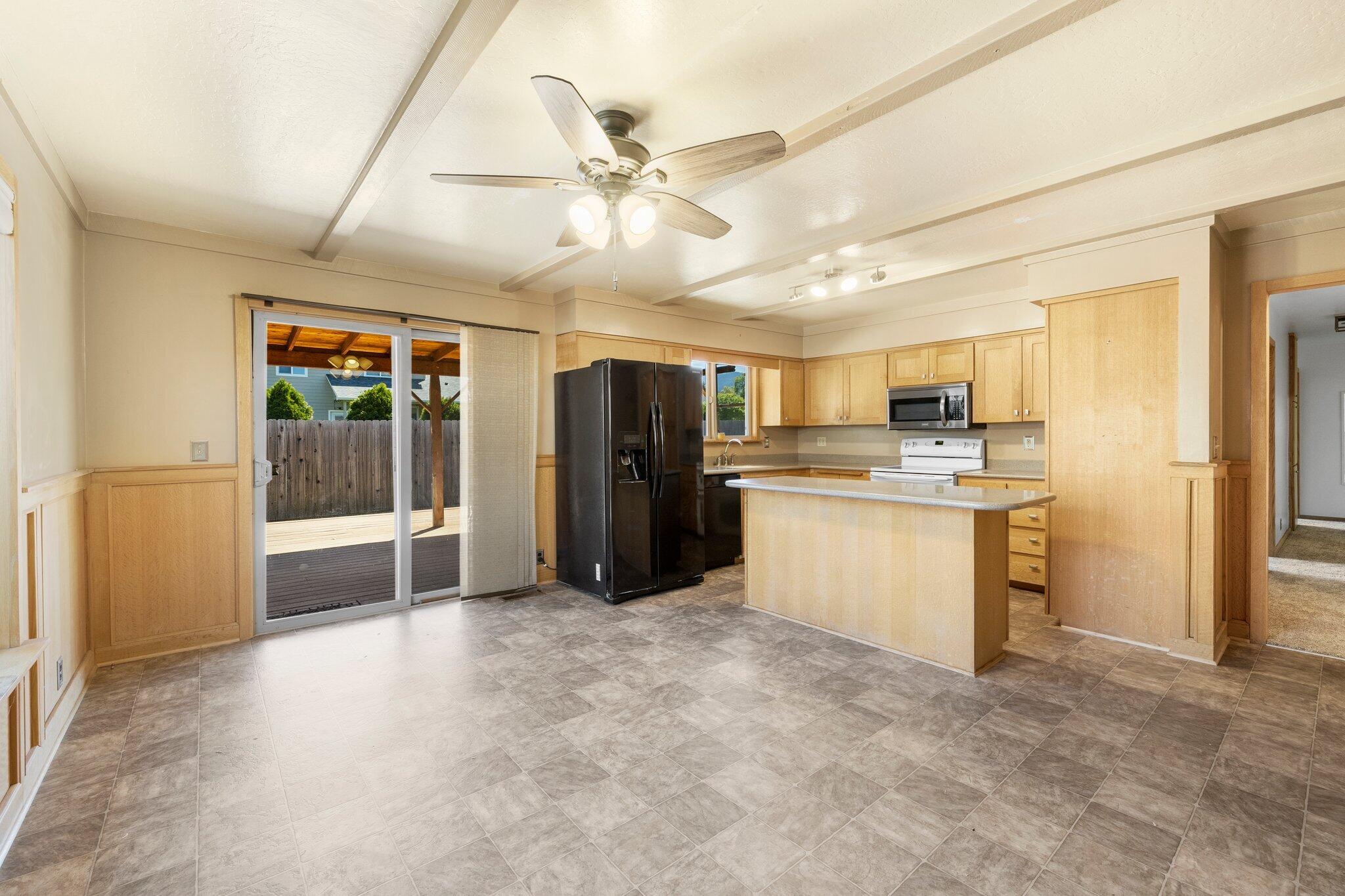 April Addition To The City Of Phoenix - Residential