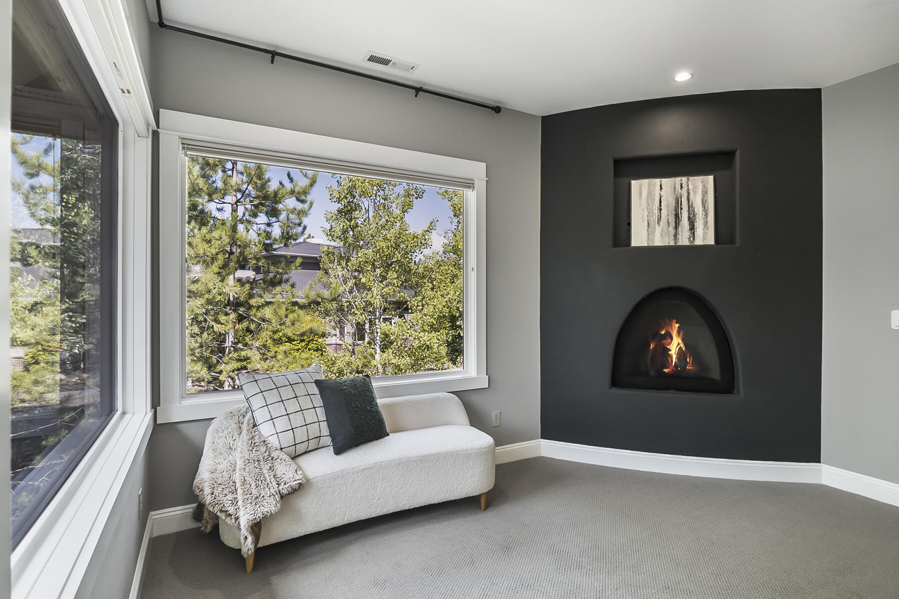 Three Pines - Residential