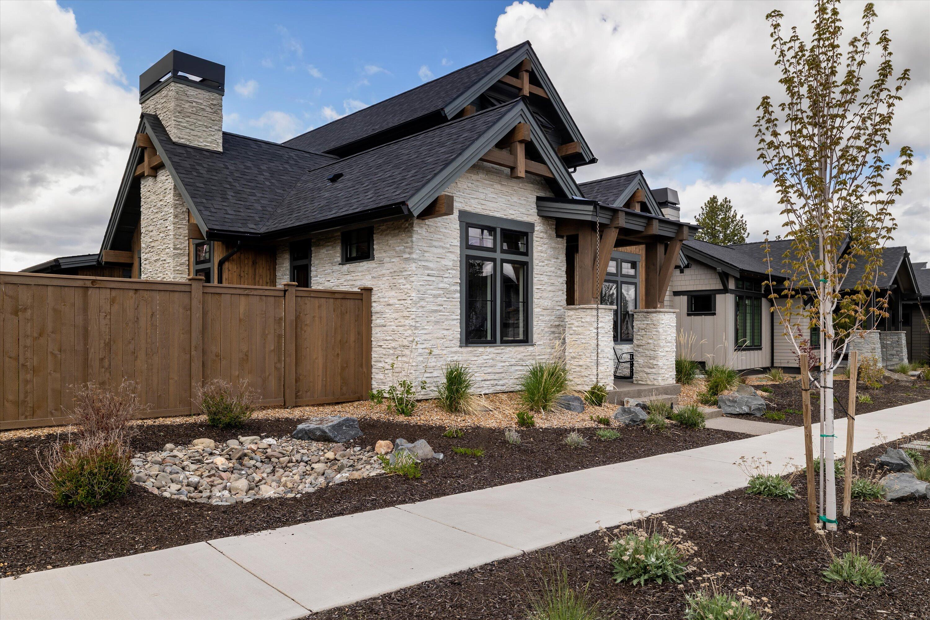 Discovery West Phase 4 - Residential
