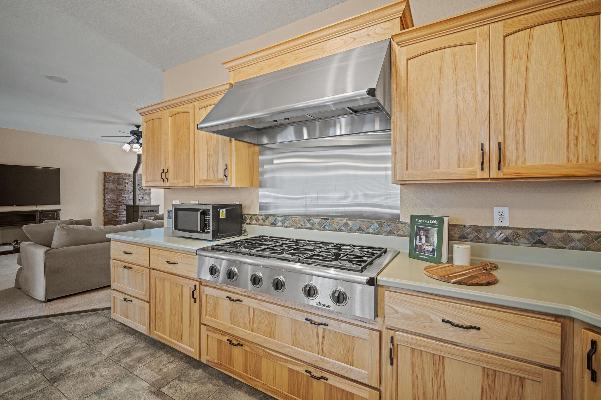 Pinewood Country Est - Residential