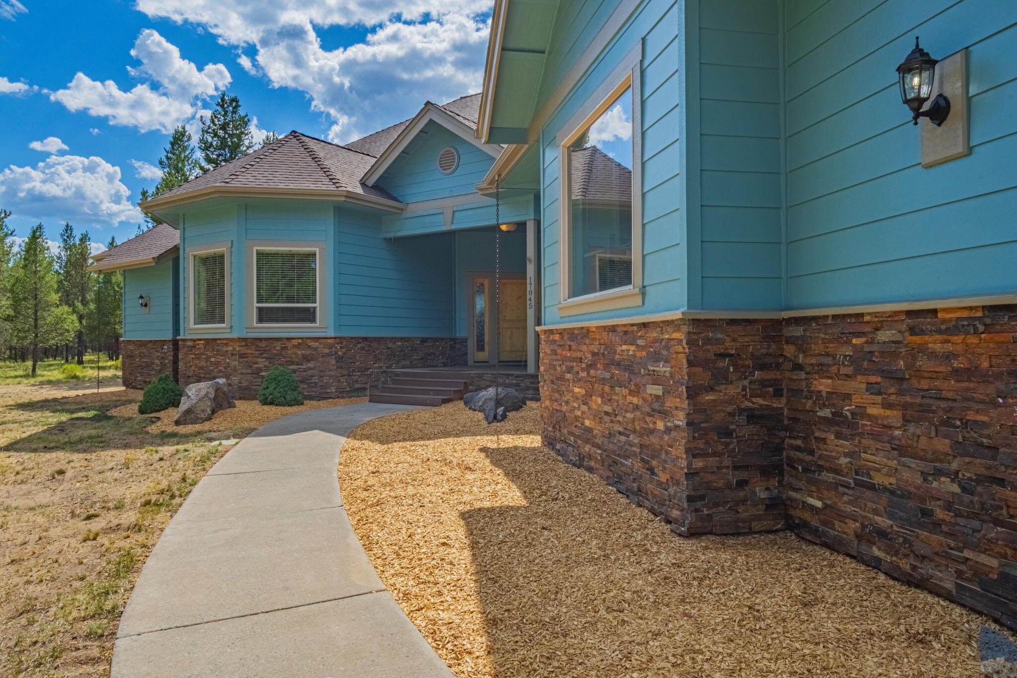 Pinewood Country Est - Residential