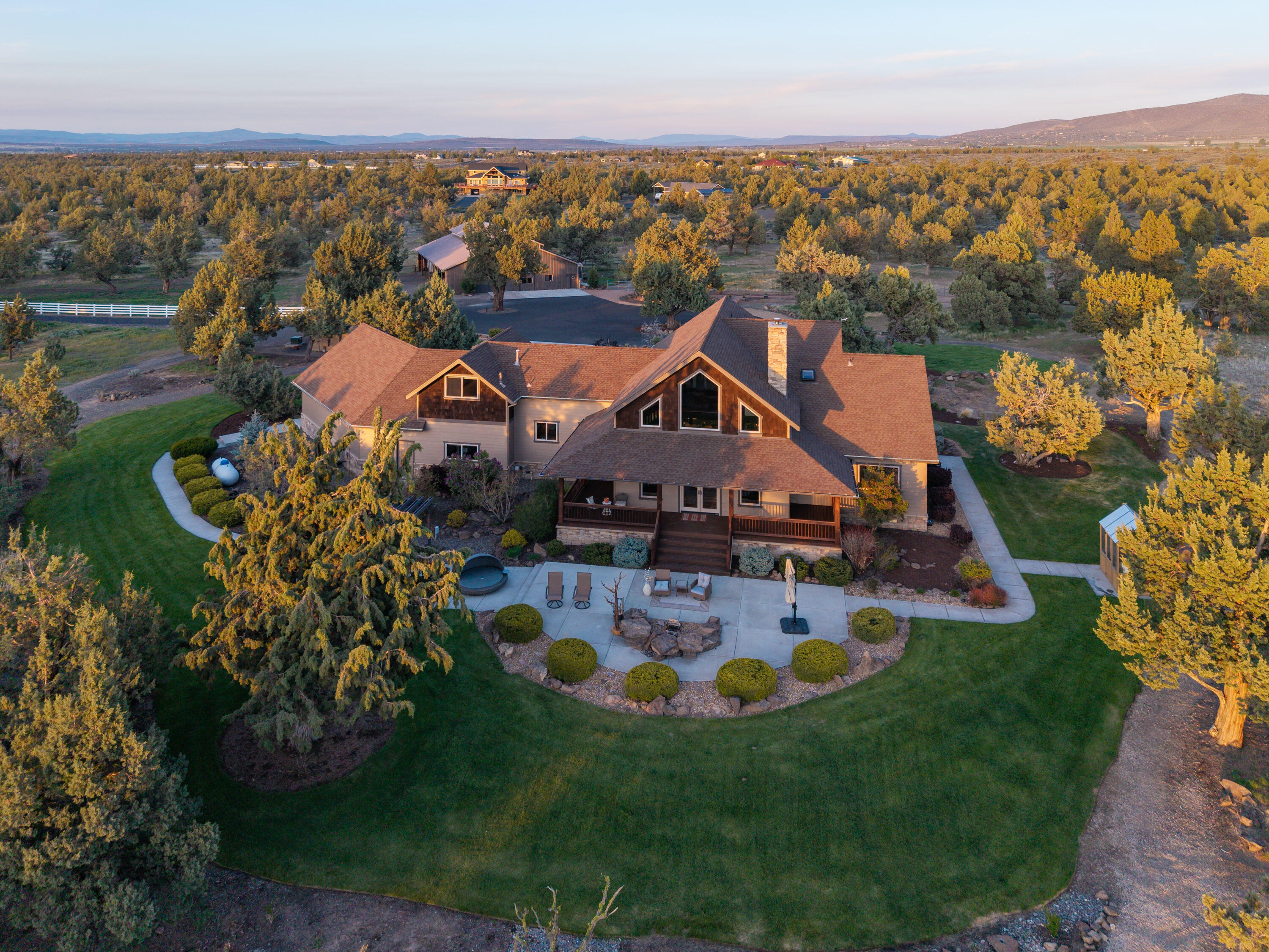 West Powell Butte Es - Residential