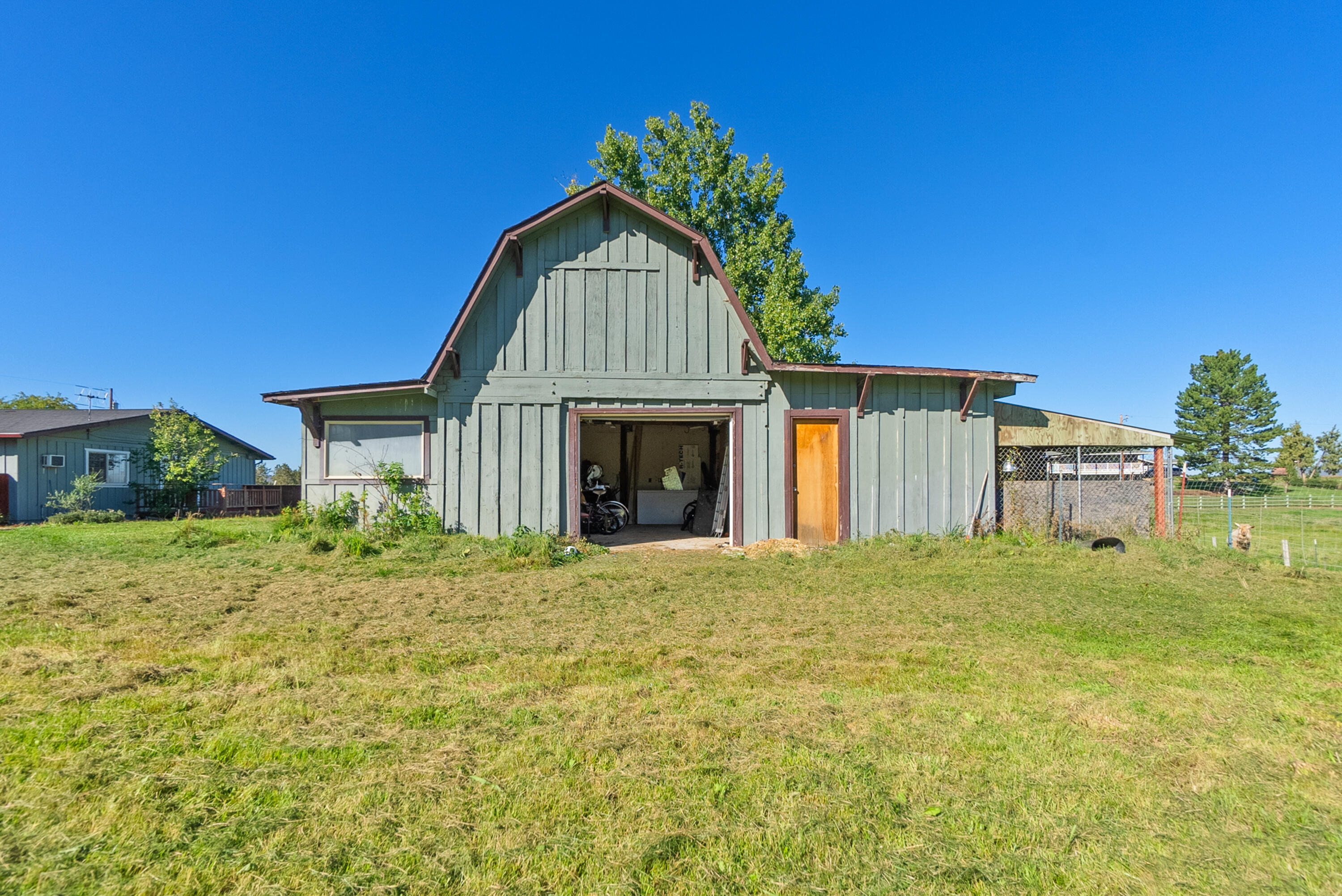 West Hills - Residential