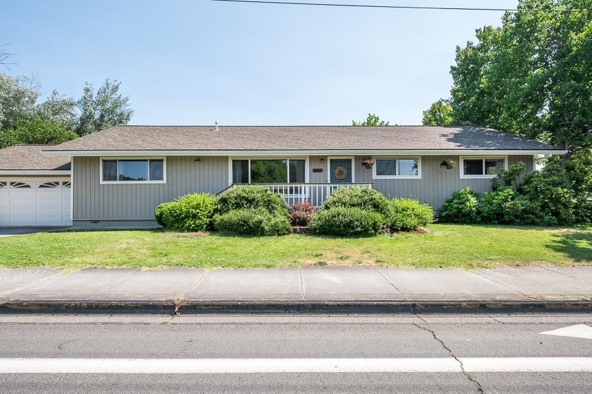 Looking for a remodeled large corner lot home in East Medford with RV Parking? This is the one! Inside this 4 bed 2 bath 1860 SQFT home; you will find large bedrooms, hardwood floors, big vinyl windows giving plentiful natural light, newer interior paint, and a spacious kitchen with great cabinetry and stainless appliances. The spacious master suite boasts laminate flooring, a private bathroom with tile floors, and a great vanity. The fully fenced backyard has a covered deck for year around entertaining. Call today to schedule your appointment for this East Medford gem!