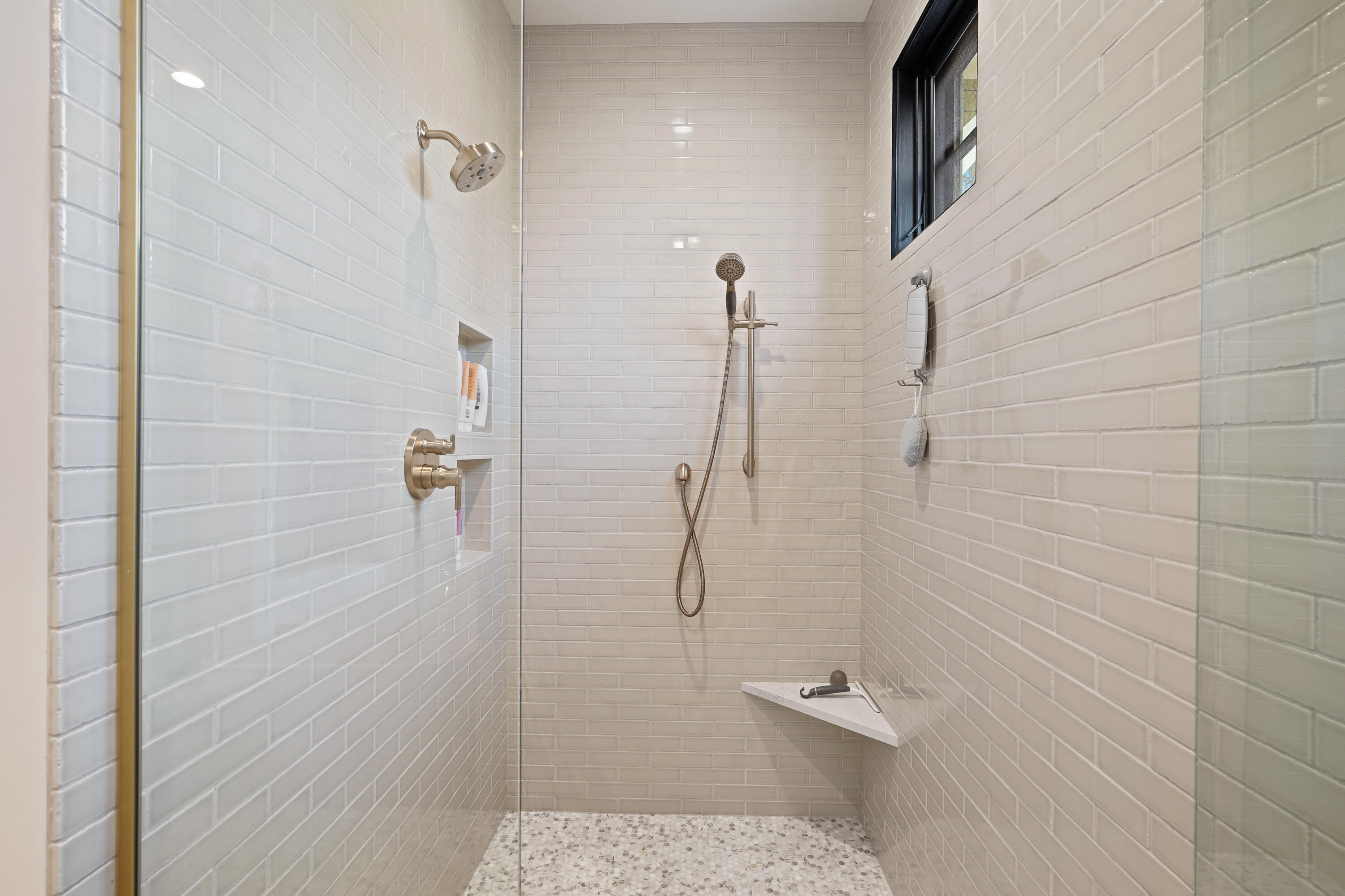 Discovery West Phase 3 - Residential