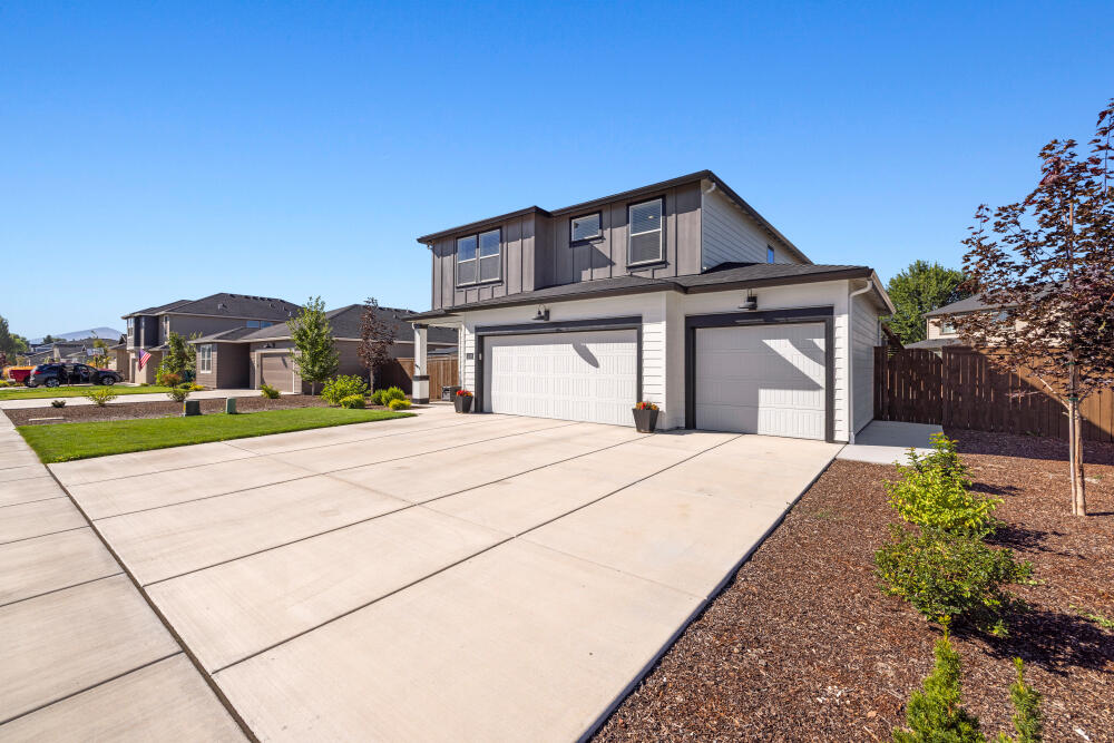 Pheasant Run - Residential