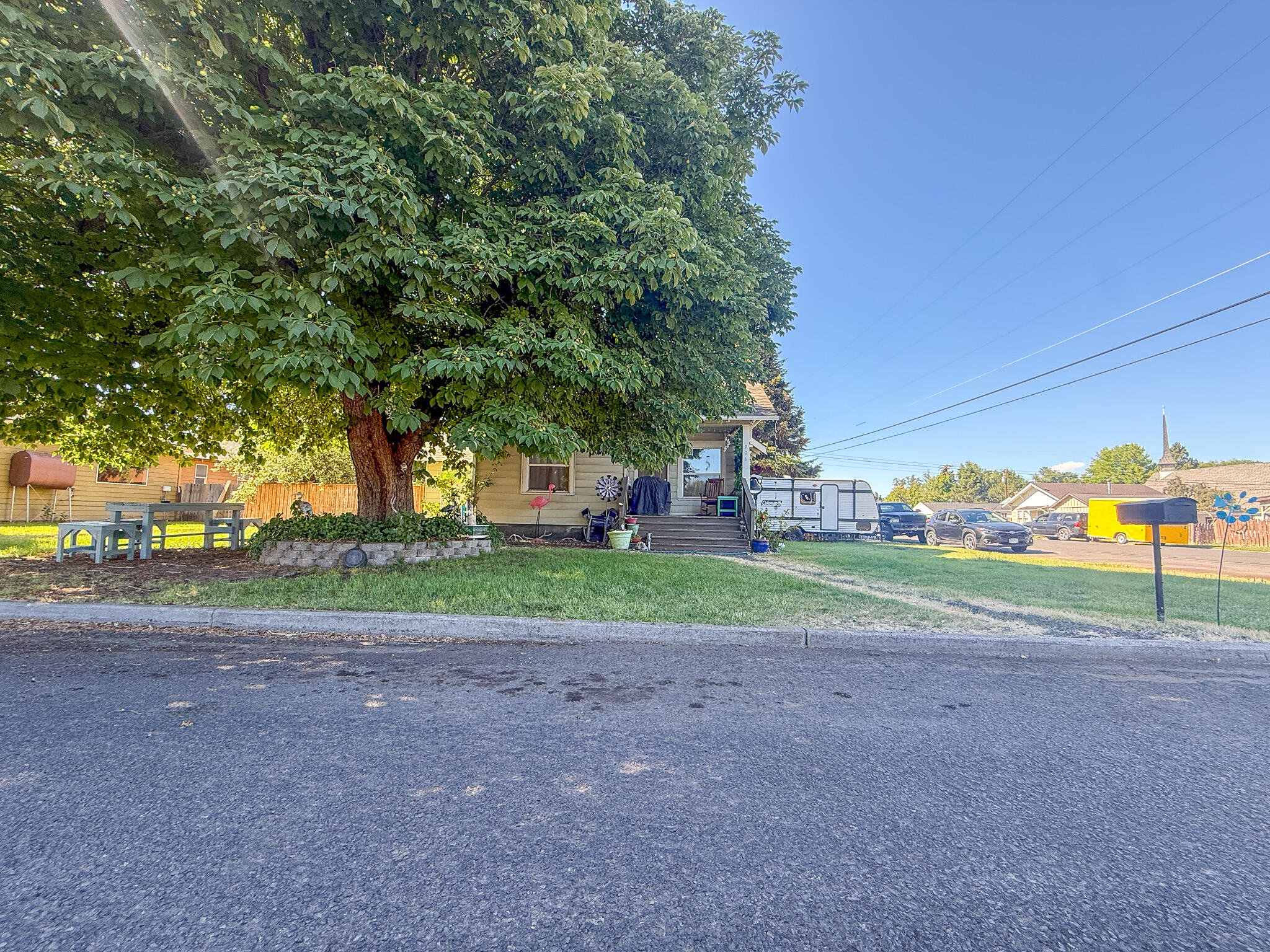 PrineVille - Fourth - Residential