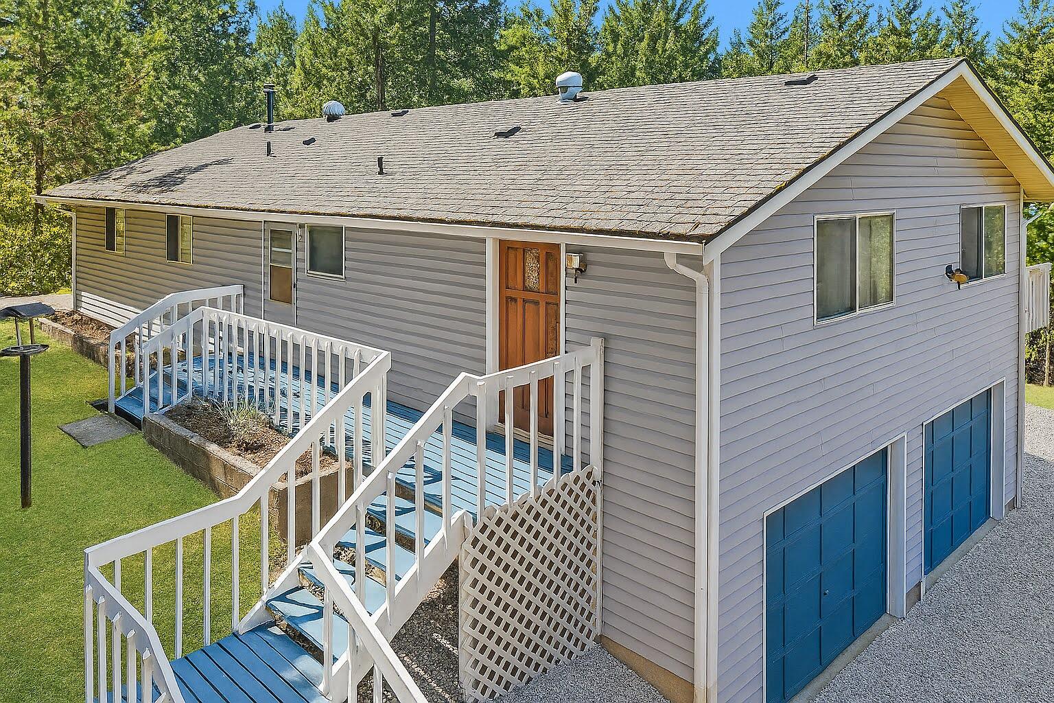 Situated in a peaceful, treed setting with an attached garage and ample storage, this home combines privacy with convenience. Whether you're looking for a family home, multi-use living space, or future development potential (Zoned Urban Residential, this Glendale property checks every box.

This versatile property offers 1,284 sq. ft. upstairs with 3 bedrooms and 2 bathrooms, plus a 676 sq. ft. finished basement complete with its own bathroom and kitchen area—perfect for extended family, guest quarters, or rental income.
