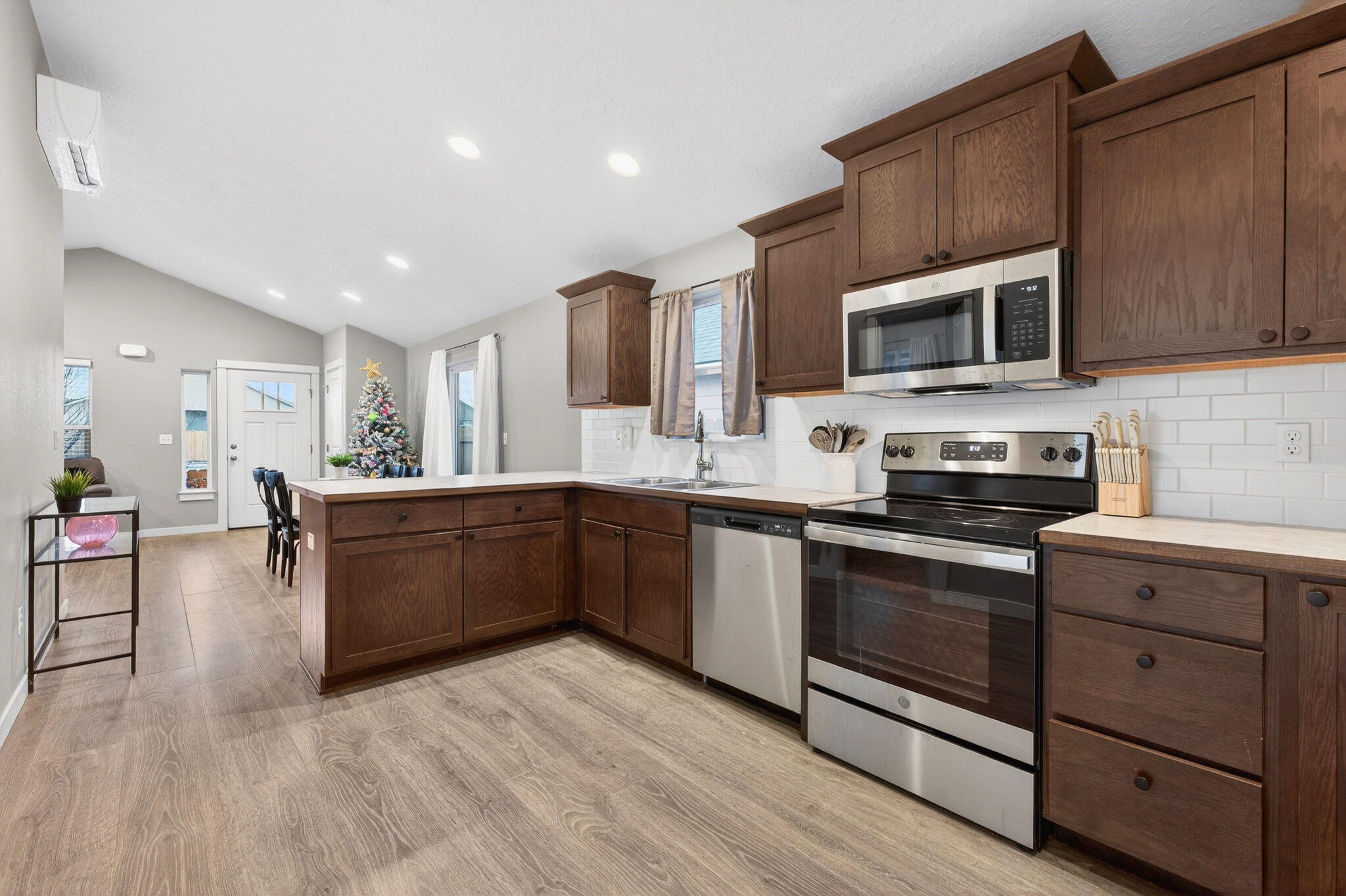Cinder Butte Village - Residential