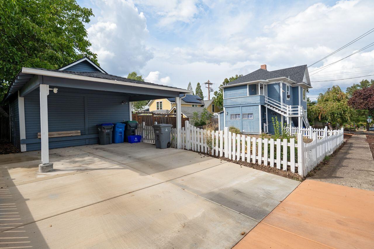 Prachts Alaska Addition - Residential Income