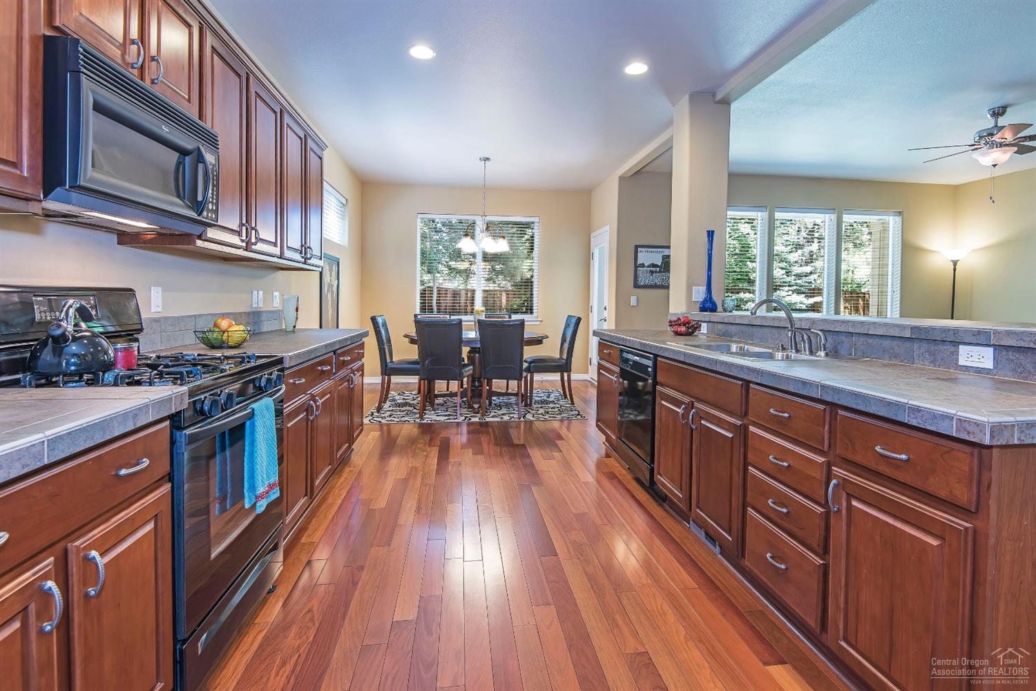 River Canyon Estates - Residential