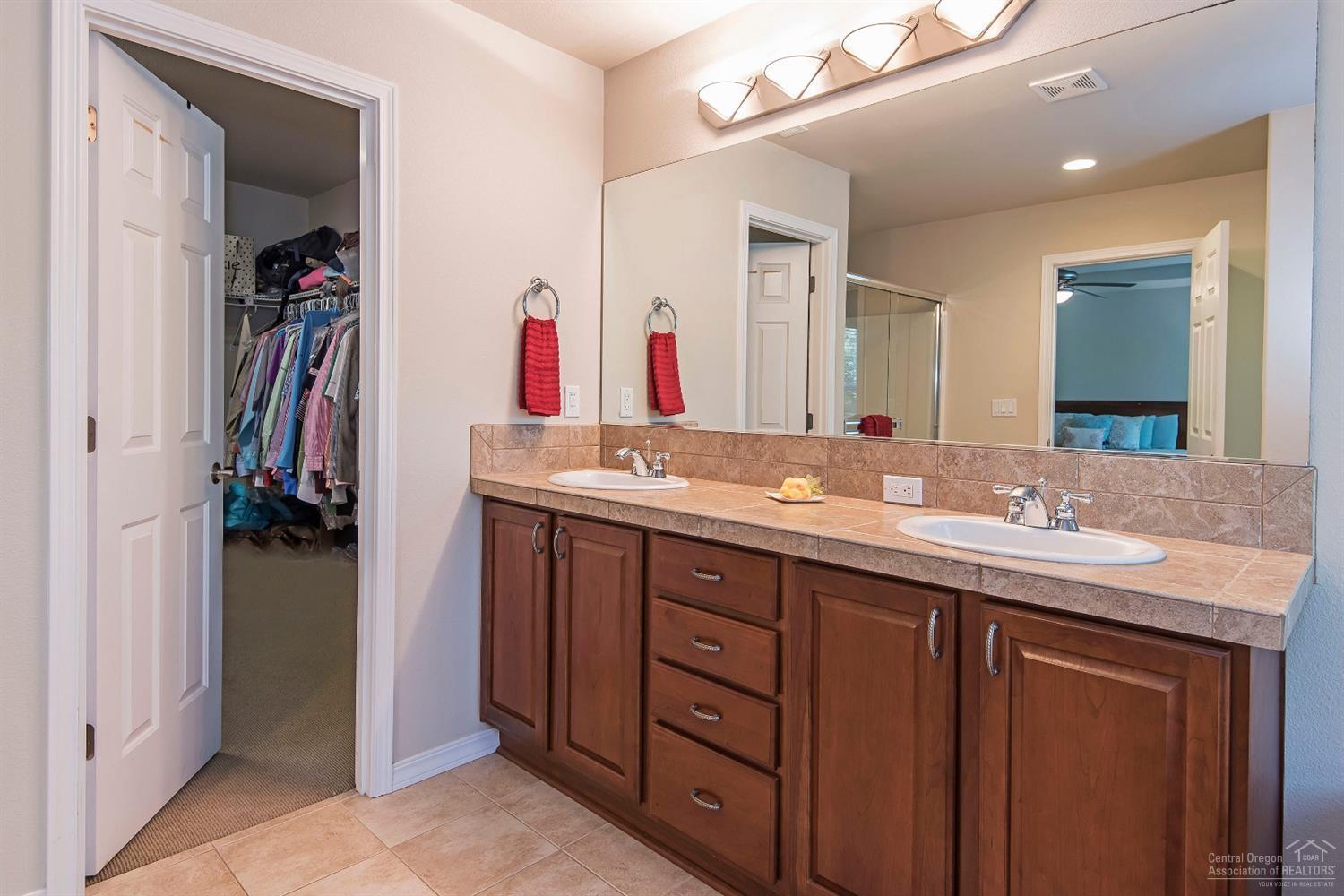 River Canyon Estates - Residential