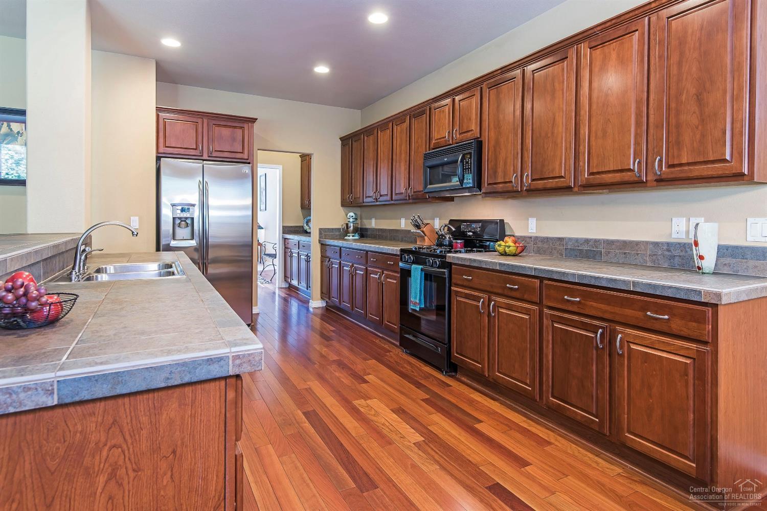 River Canyon Estates - Residential