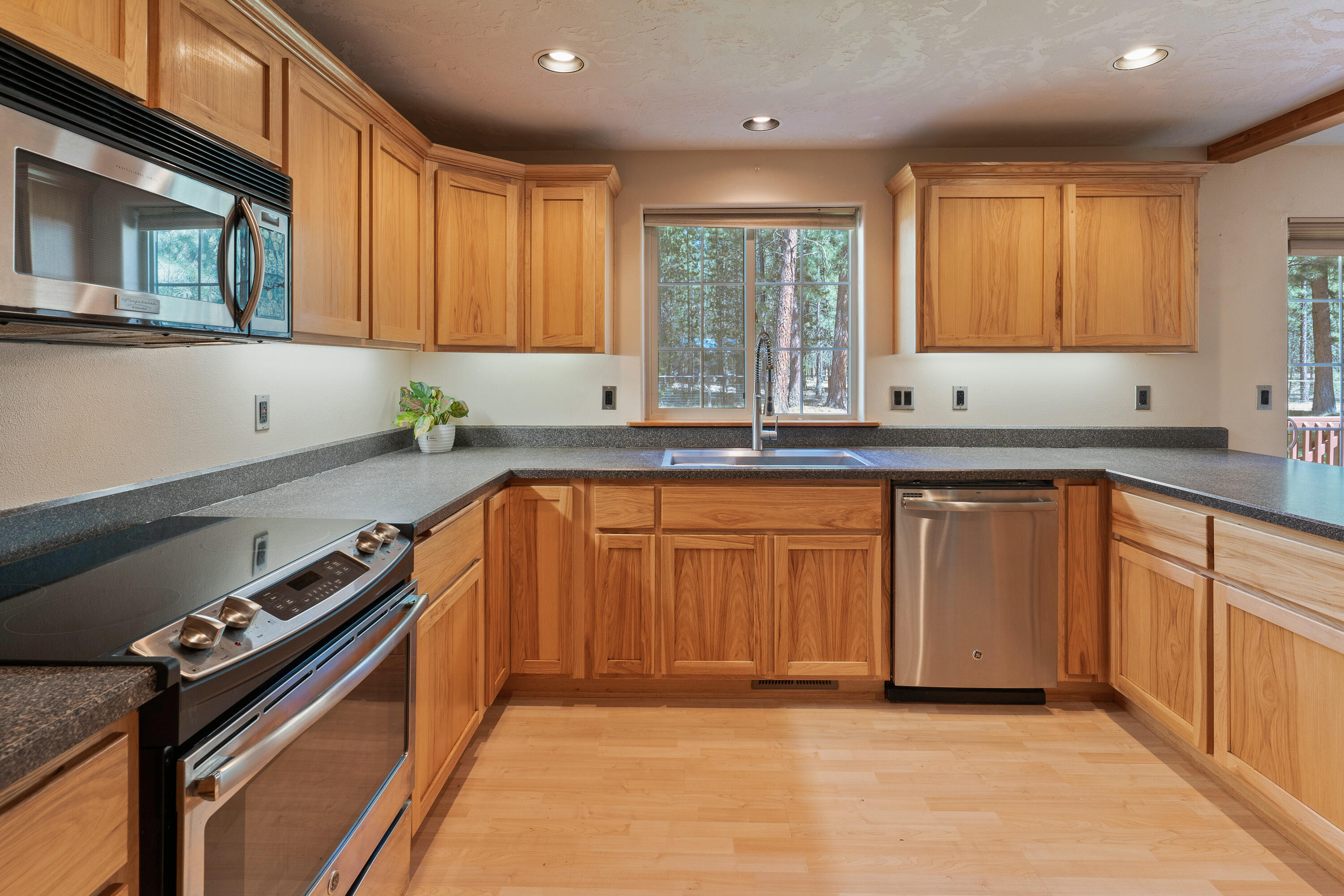 Ponderosa Pines - Residential