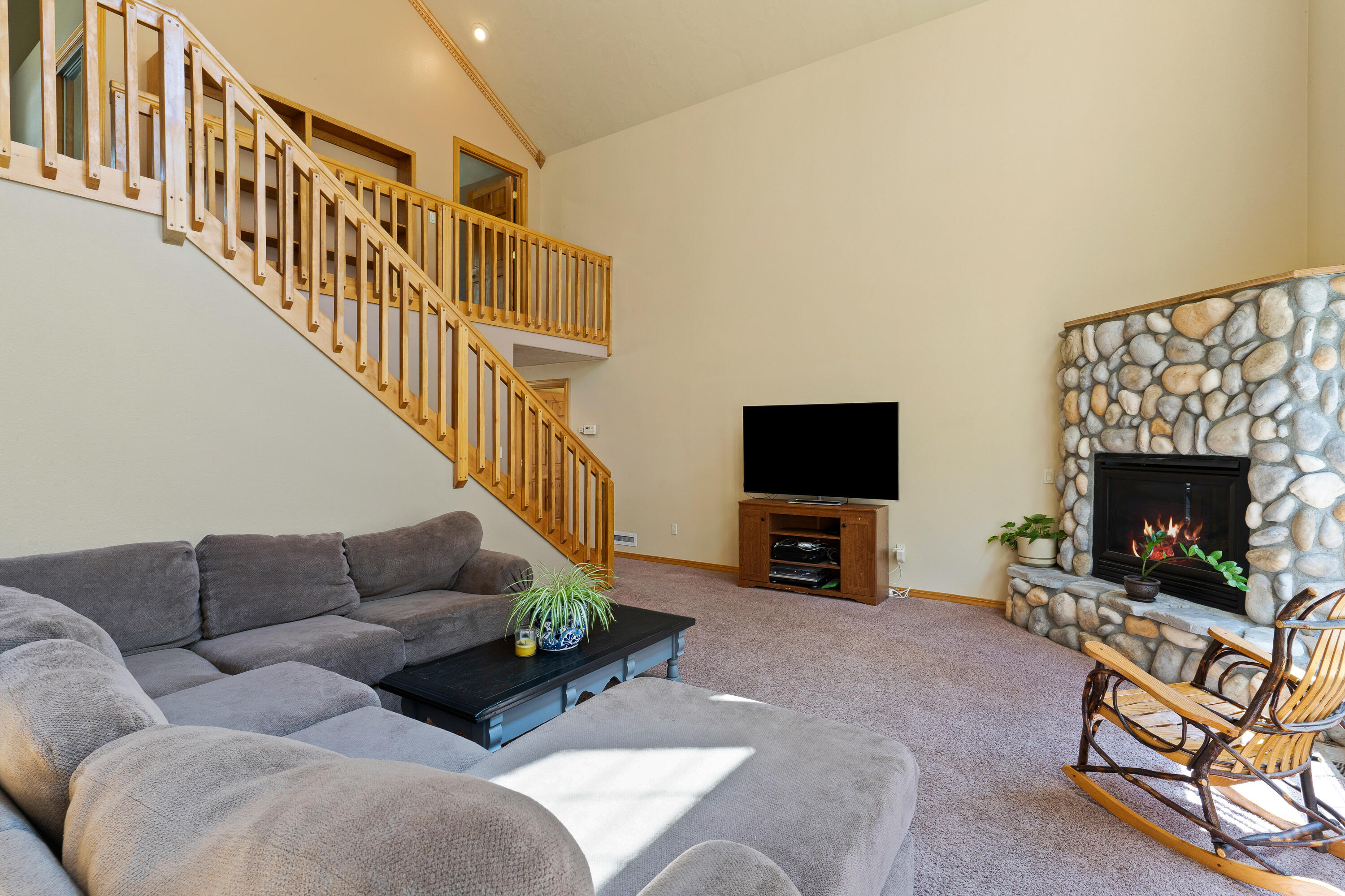 Ponderosa Pines - Residential