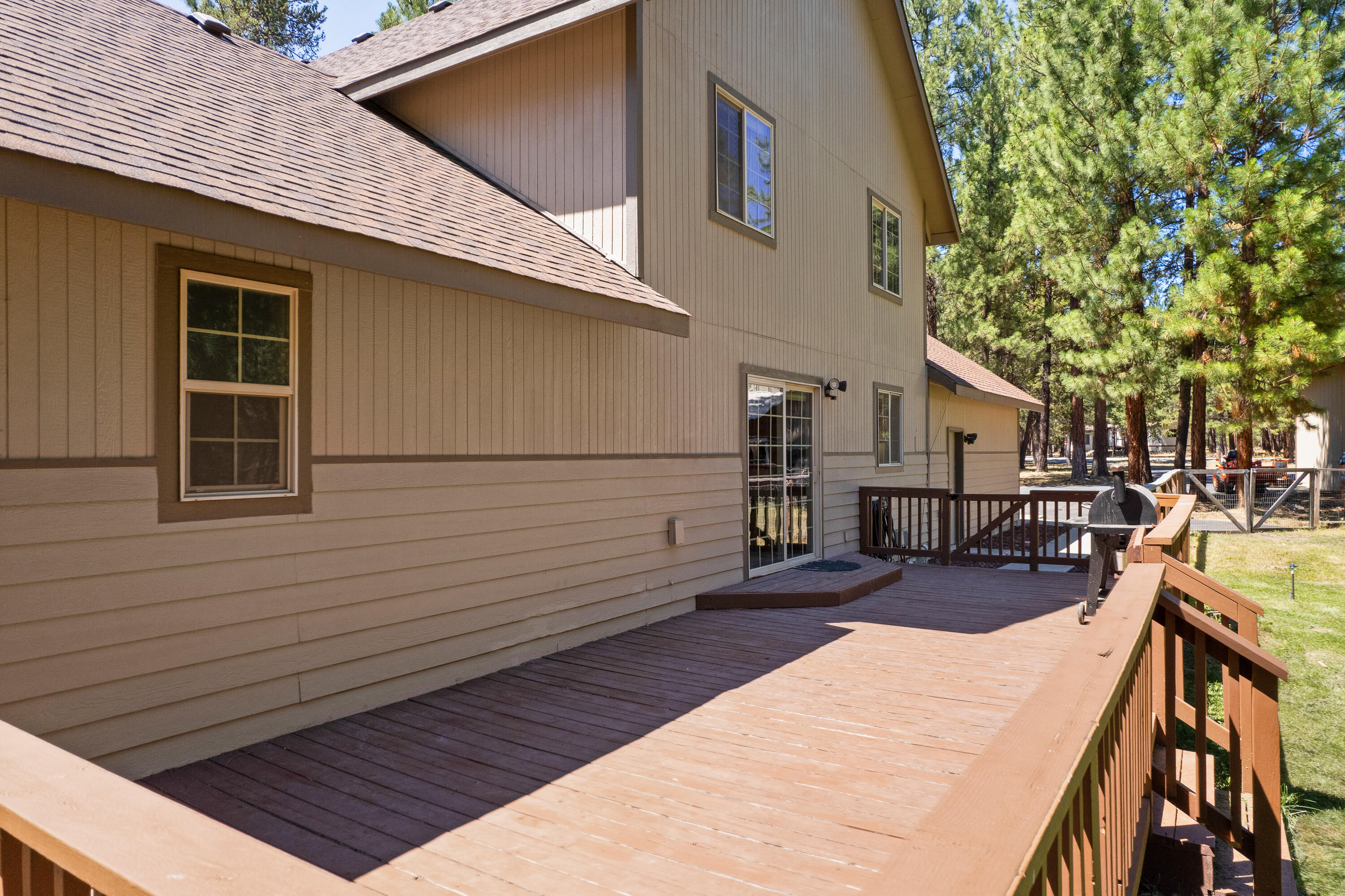 Ponderosa Pines - Residential
