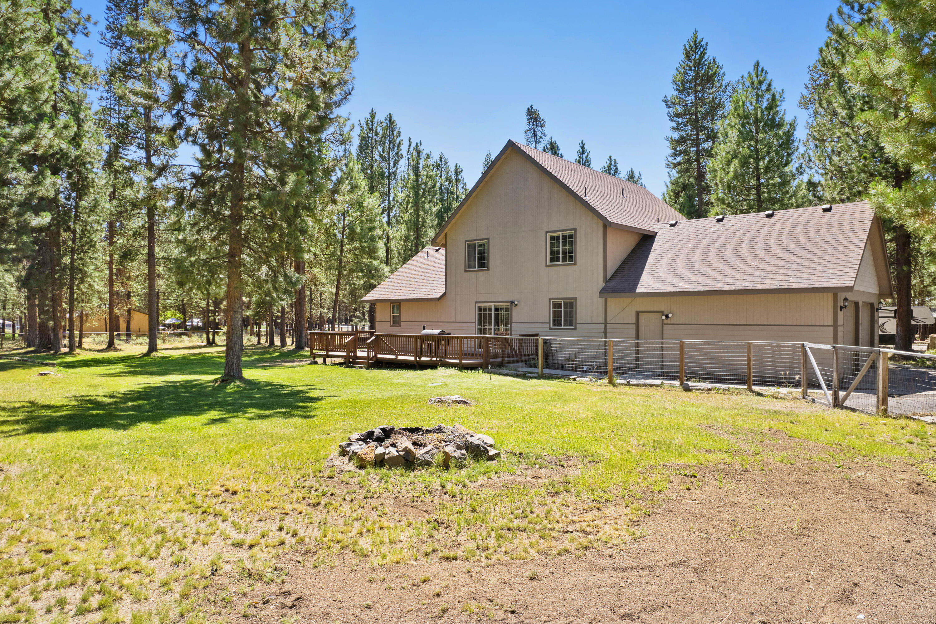 Ponderosa Pines - Residential