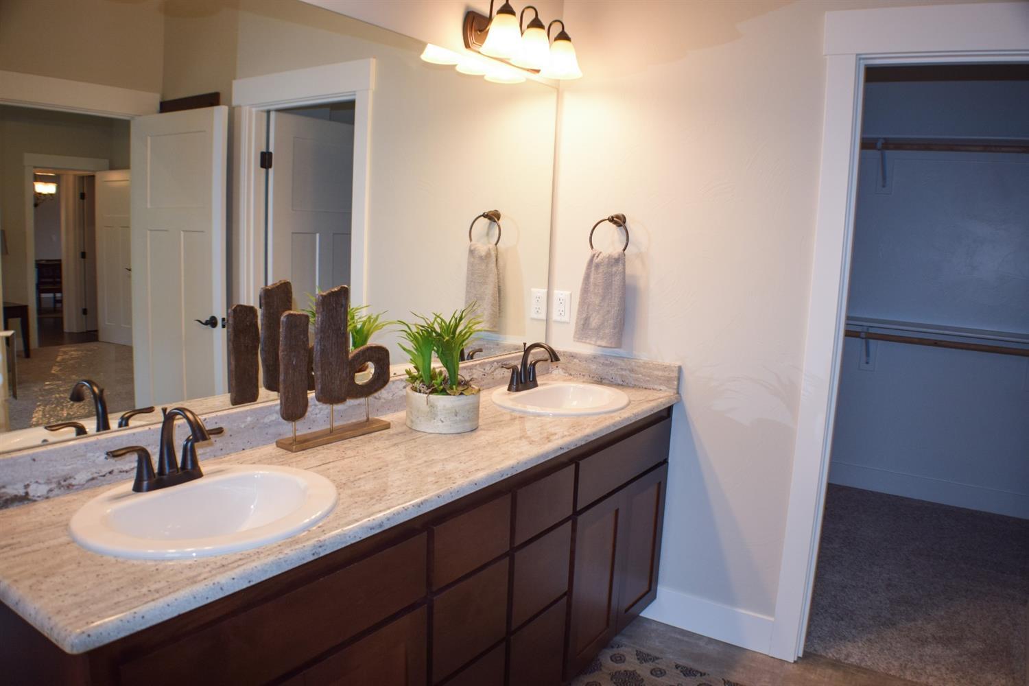 Eagle Ridge - Residential