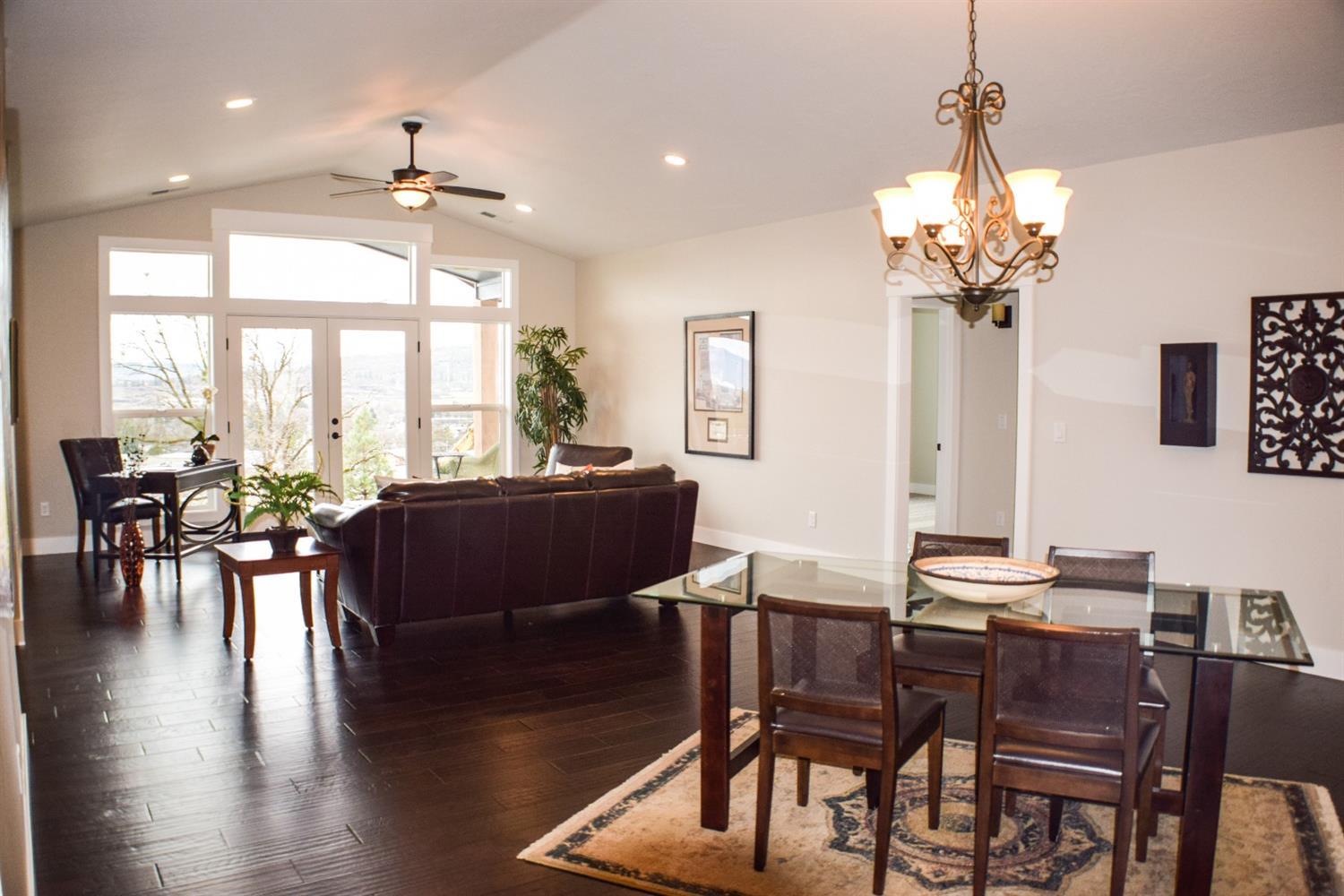 Eagle Ridge - Residential