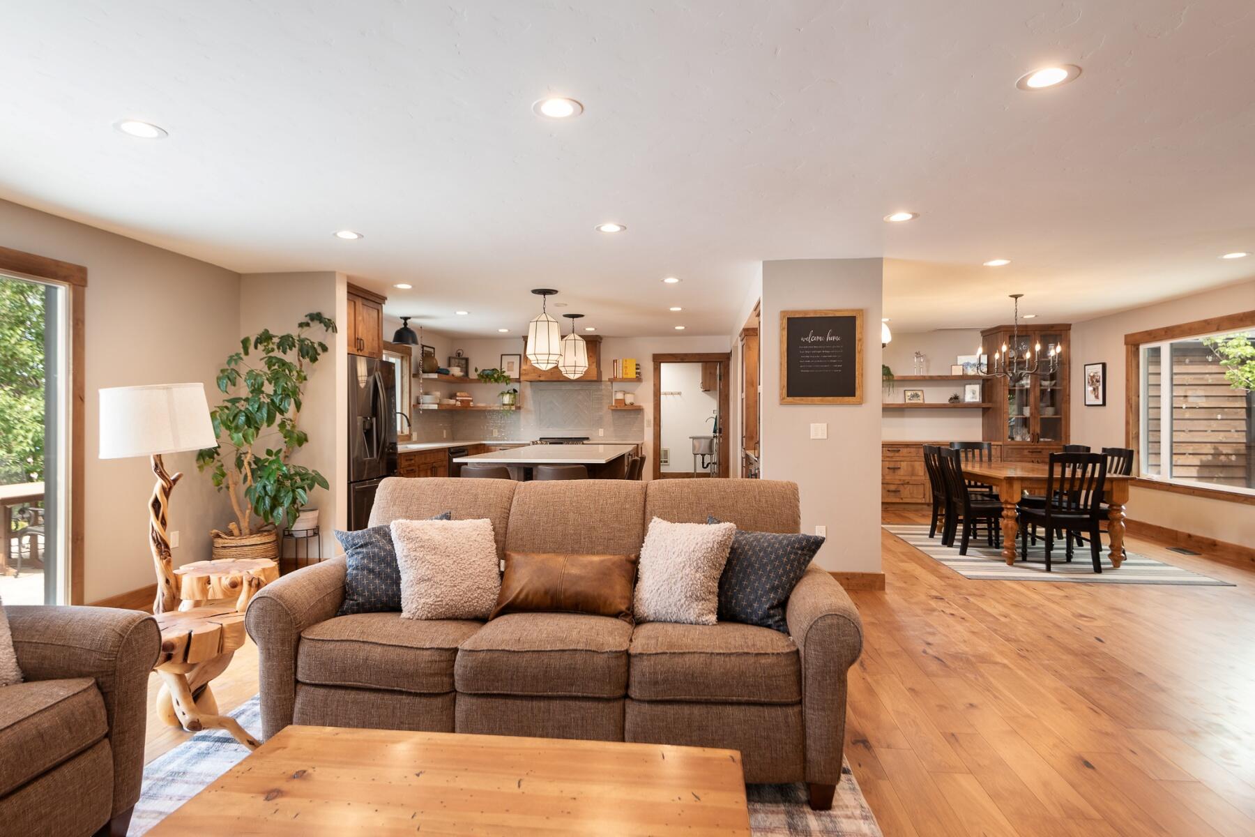 Buena Ventura - Residential