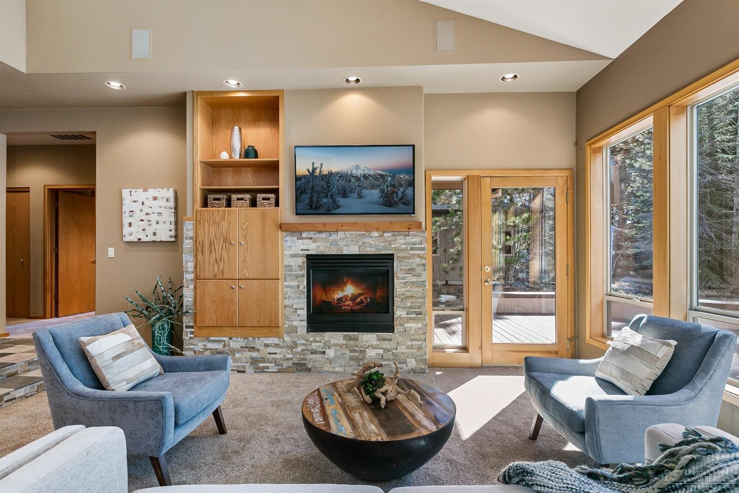 Broken Top - Residential