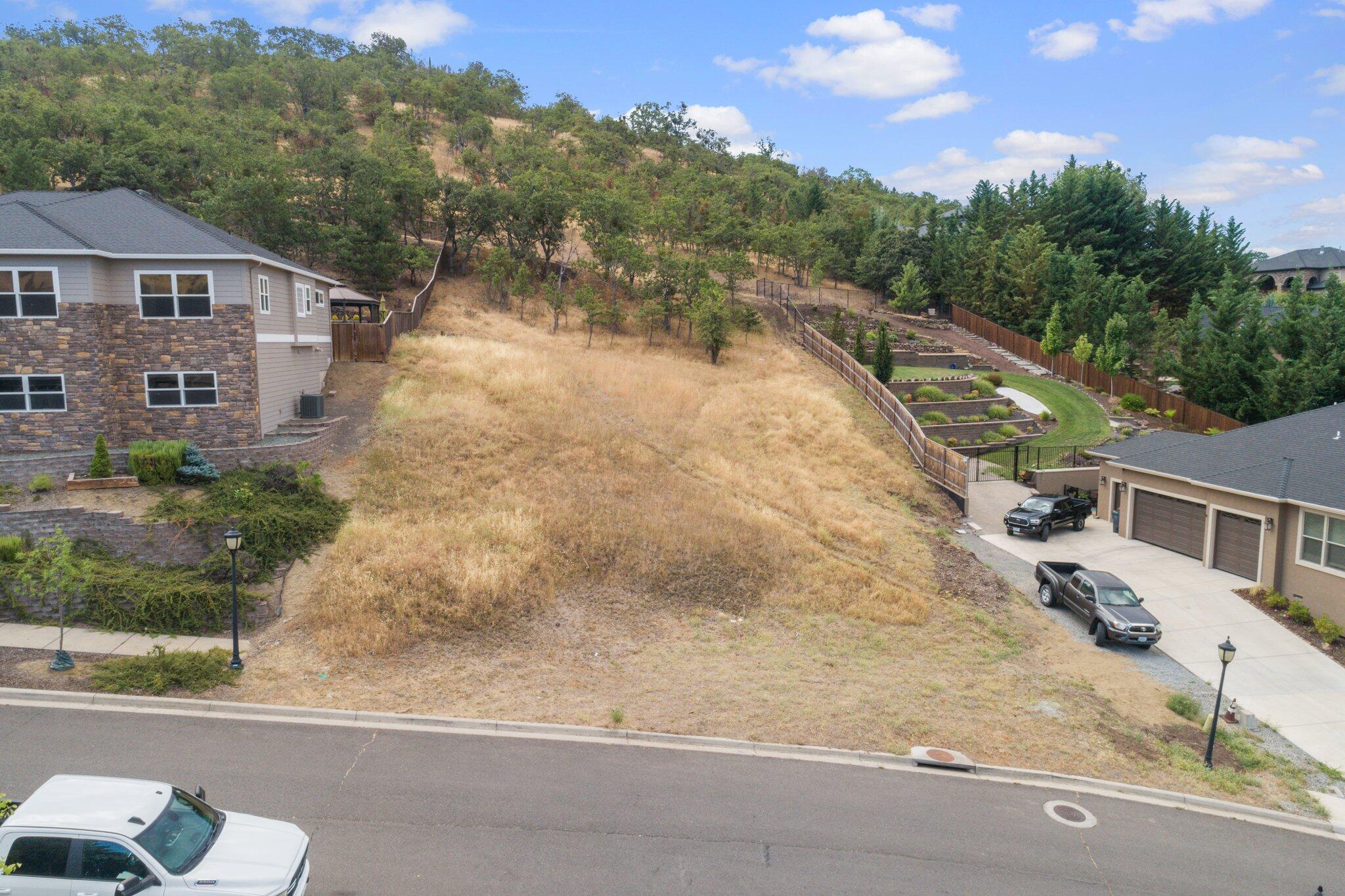 Hillcrest Heights - Land