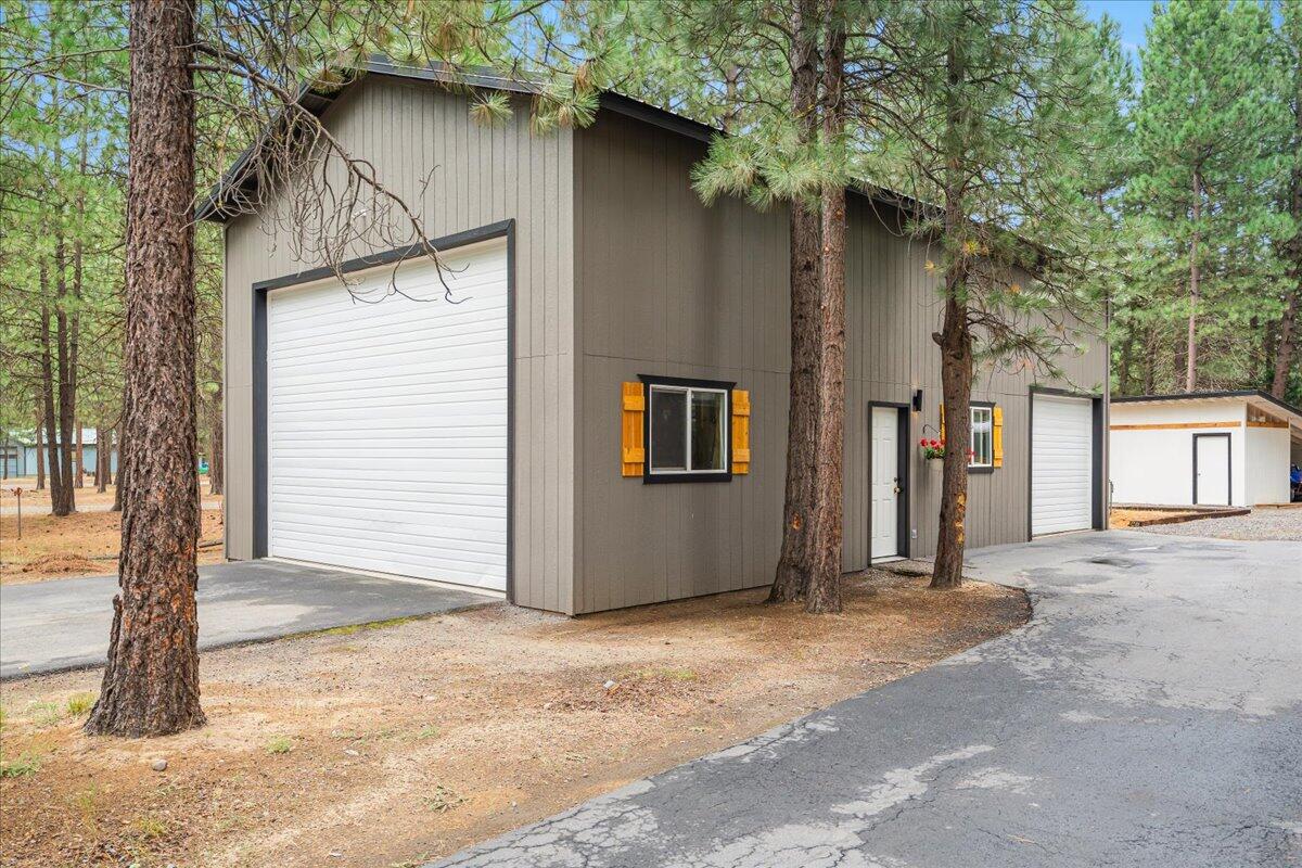 Ponderosa Pines - Residential