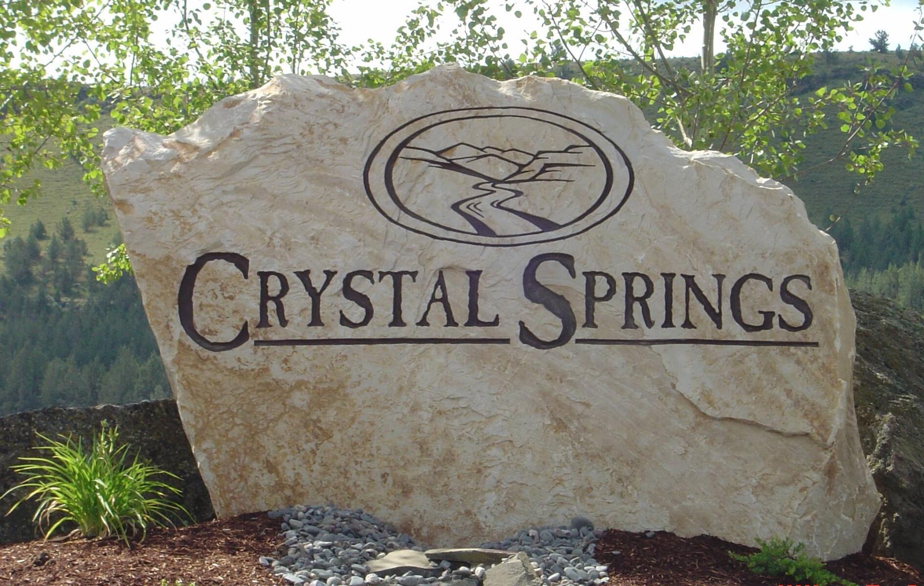 Crystal Springs subdivision ready for your custom home. Beautiful views overlooking farm ground. Close to town and shopping and restaurants and a short distance to
Ochoco Reservoir. Services at the lot line, city water, city sewer, power, phone, cable and natural gas.