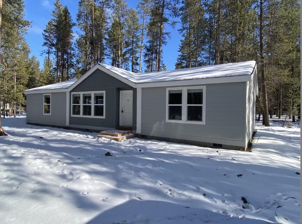 Room to roam on this .86 Acre, corner lot in Timber Haven Subdivision! Brand new, never lived in 3 bed, 2 bath, 1493 sf manufactured home. This well-laid out Shult Model by Marlette Homes feels open and spacious with vaulted ceilings and natural light. Open kitchen and living room layout is perfect for entertaining. All kitchen appliances included. Enjoy your favorite beverage on the brand new back deck while watching the wildlife. New well and ATT septic system installed. Feel like you're living in the country, yet only 4 miles to downtown La Pine, 35 miles to Mt Bachelor Ski Resort or Downtown Bend. Enjoy all the outdoor activities of Central Oregon from your home base sanctuary!