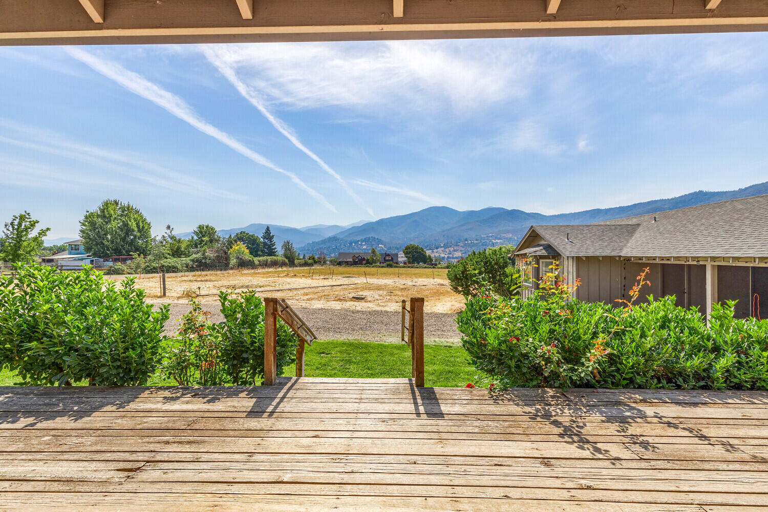 Rogue River Valley Orchards Co's L0 Acre Orchard Tracts - Residential