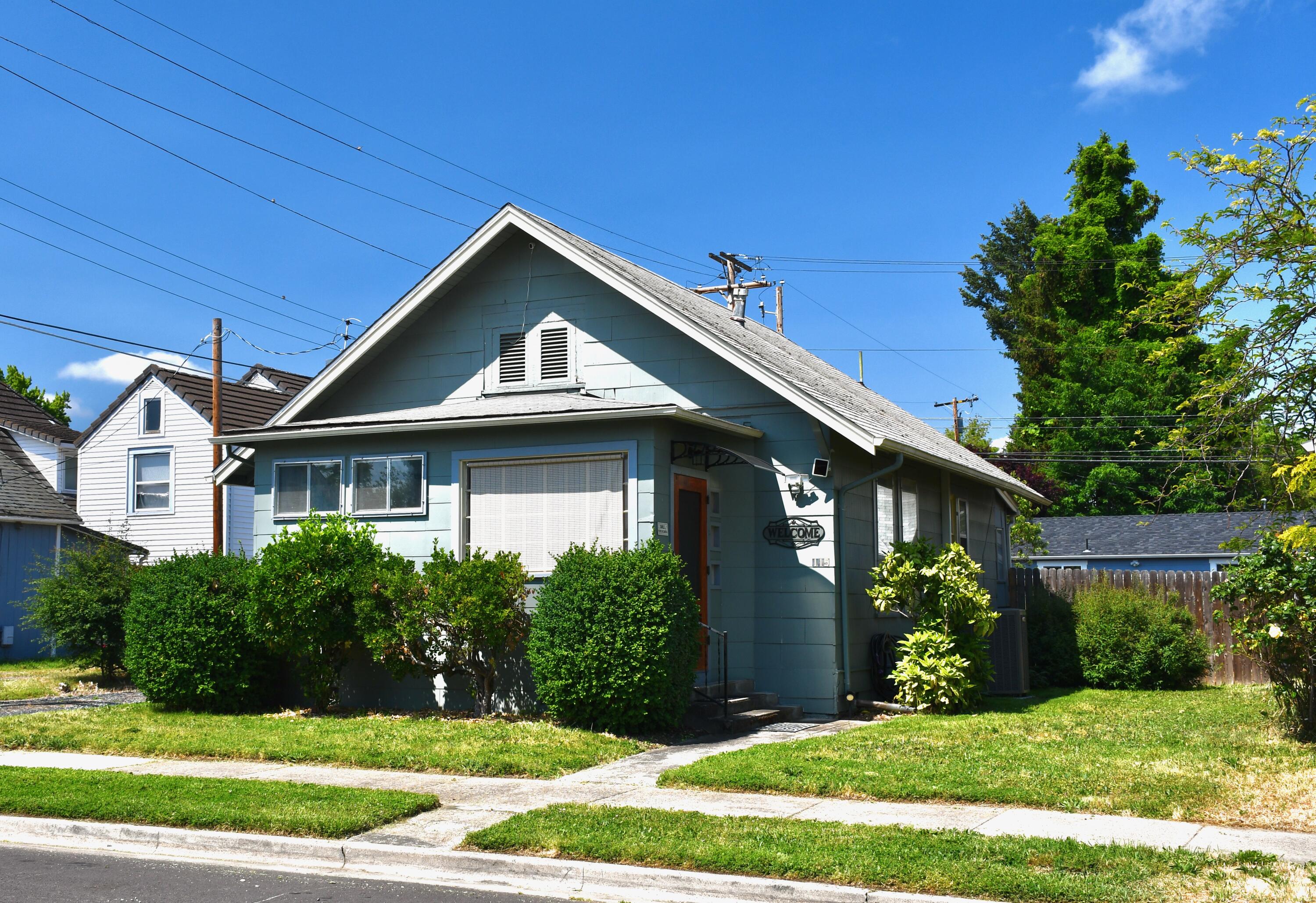 This beautifully updated cottage is located in a well established and quiet neighborhood. It features a spacious private, fully fenced back yard, detached garage and a workshop, long driveway with enough room to park a trailer or an RV. Home has plenty of storage and a lot of character. Owner installed a new HVAC system in 2020, and fully insulated the attic. There are some new vinyl floors, in addition to the hardwood flooring. The kitchen has been updated, and all outlets throughout the house are updated to GFCI.
Home is vacant and easy to show.