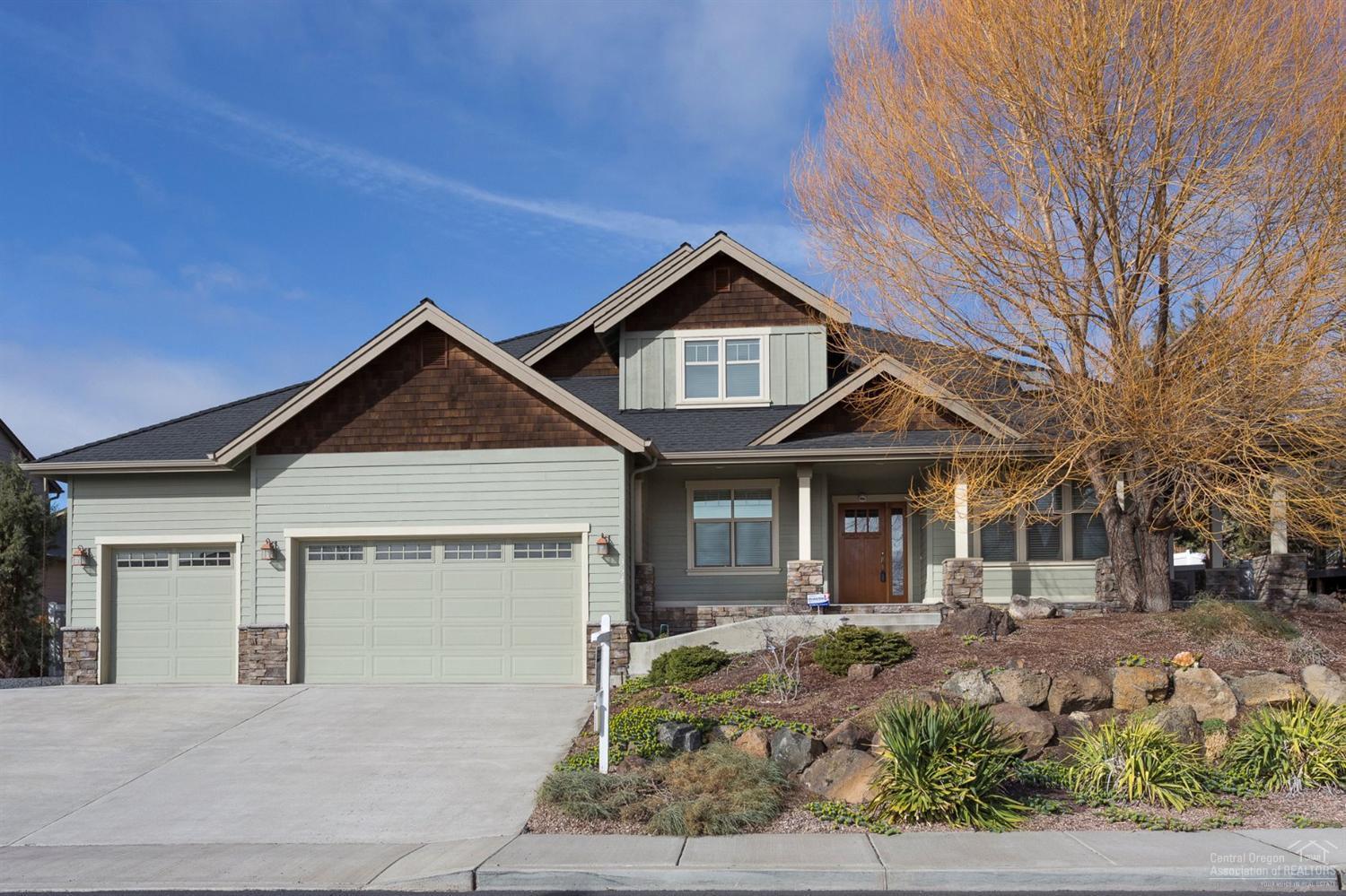This fabulous Cascade View Estate home has master on the main level. Gorgeous chefs kitchen opens to Great Room with fireplace, perfect for family and entertaining. Alder cabinets and doors. Great views from covered front porch and upstairs balcony. Landscaped, fenced .27 acre lot. Huge triple garage with tons of storage. Insulated Garden shed.