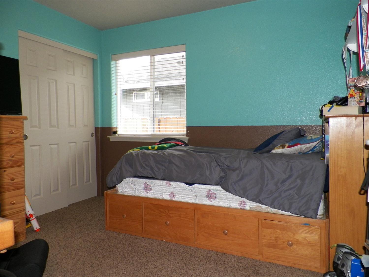 High Pointe Meadows - Residential