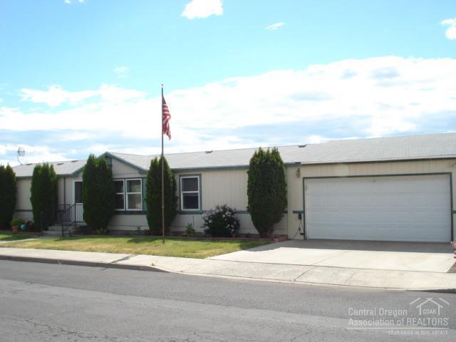 Large open home with split floor plan. Nicely landscaped with covered rear patio/deck. Oversized double car garage. Easy to see, call today!
