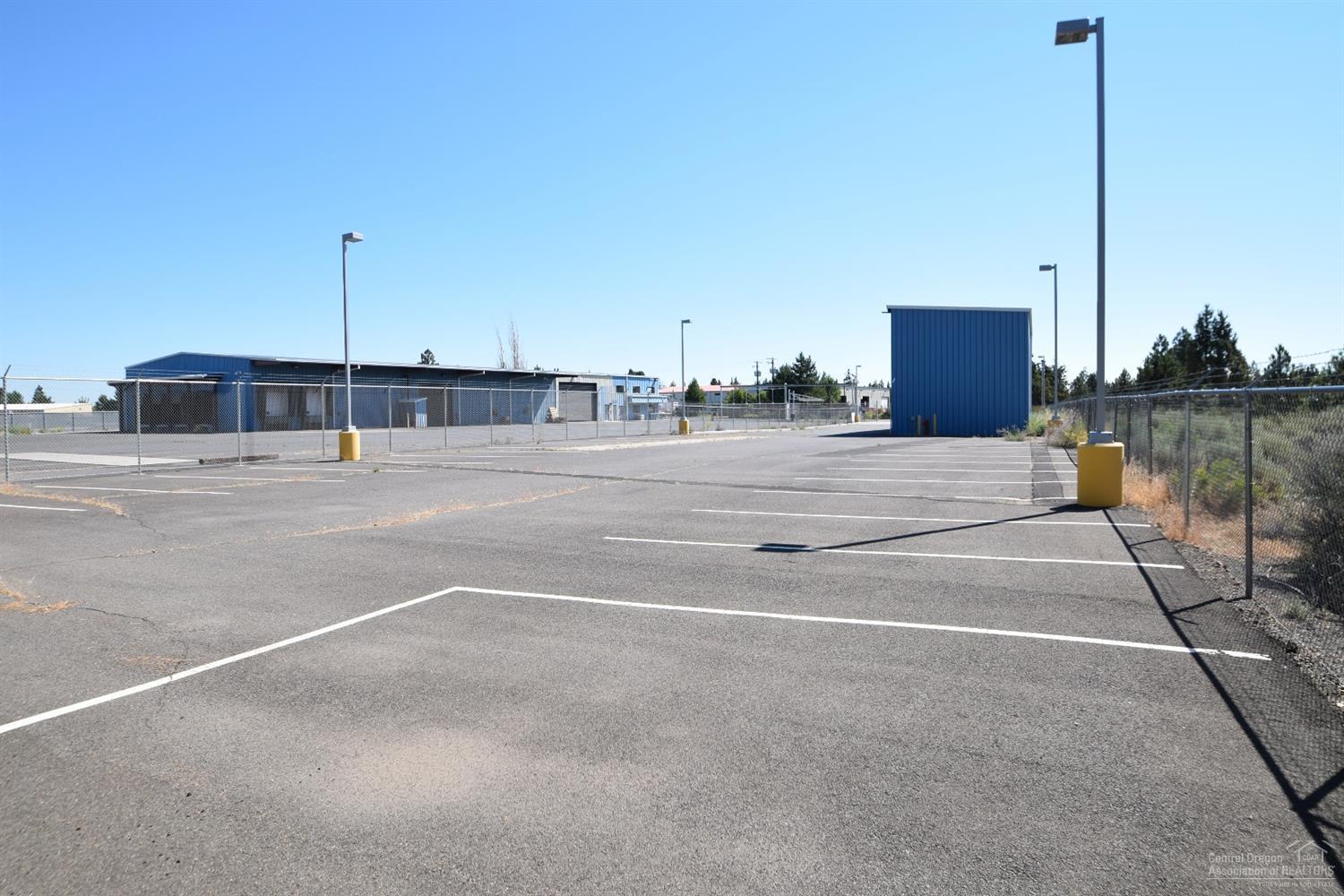 CLAB - Commercial Sale