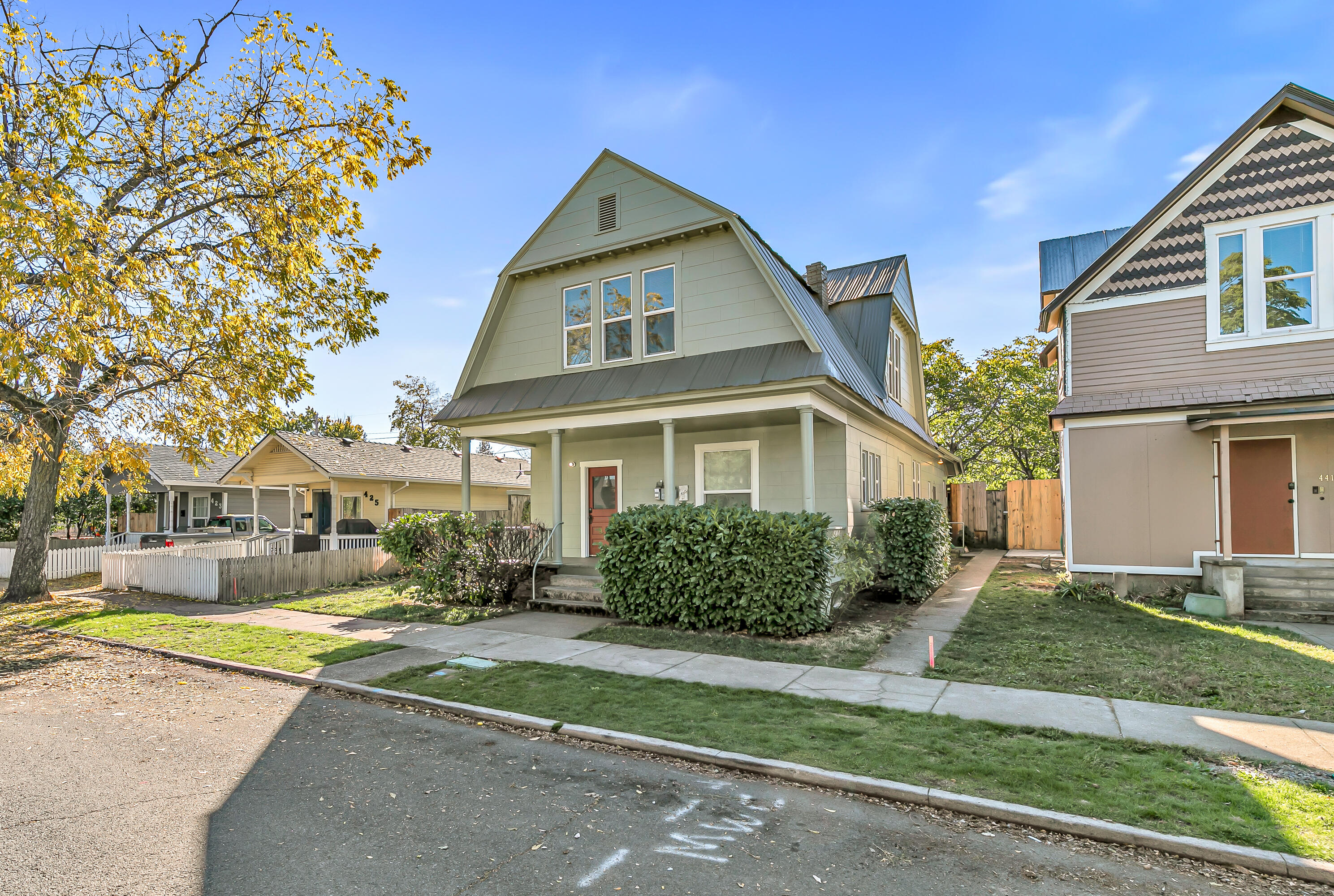 Summit Addition To The City Of Medford - Residential Income