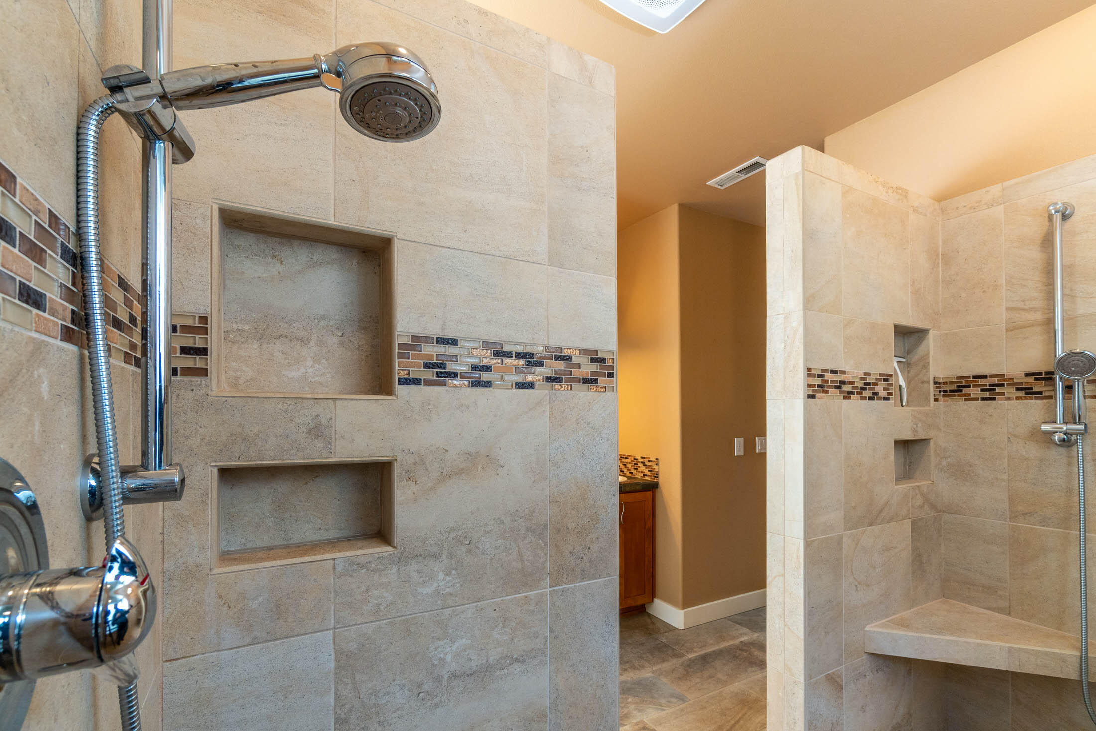 Skyliner Summit - Residential