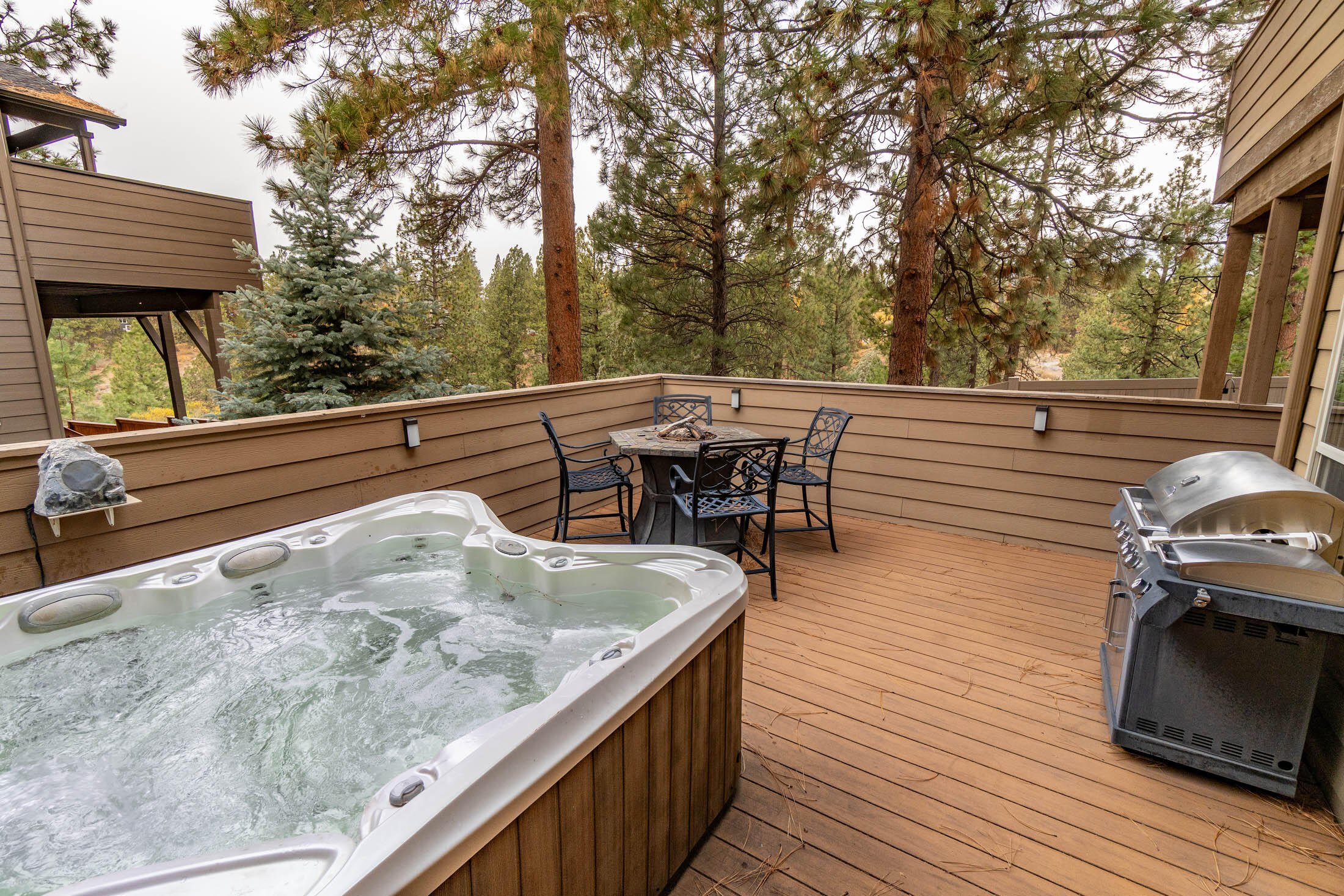 Skyliner Summit - Residential