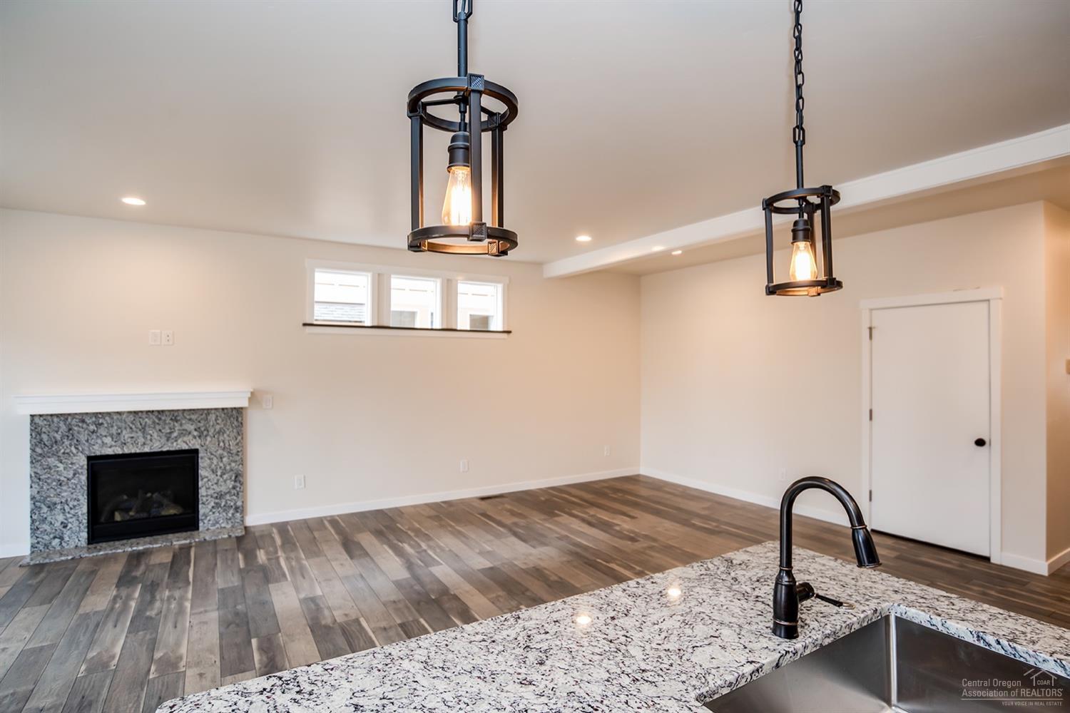 Antler Crossing - Residential
