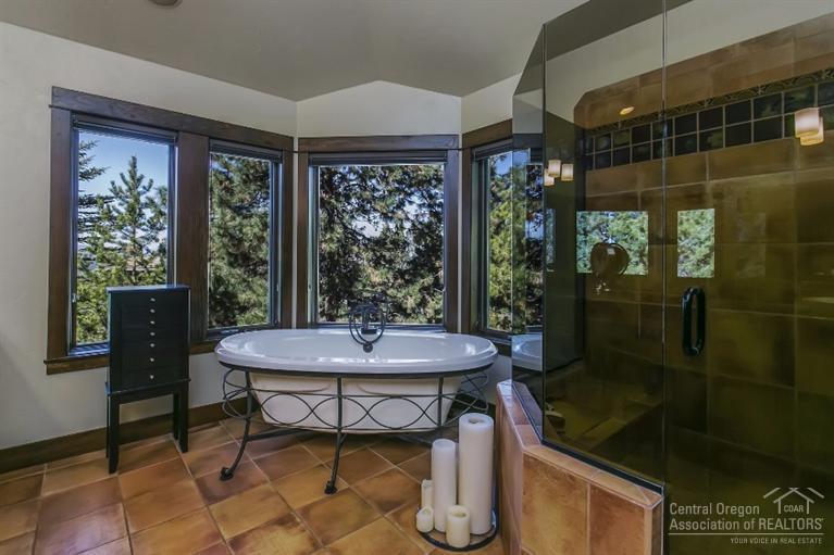 Awbrey Butte - Residential