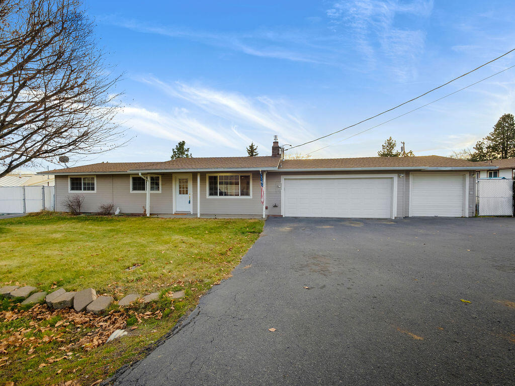 Eastmount - Residential