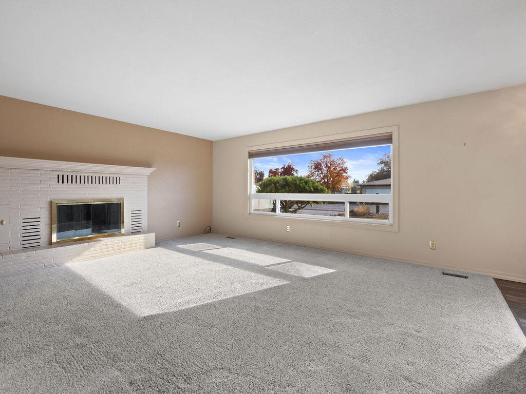 Winema Gardens - Residential